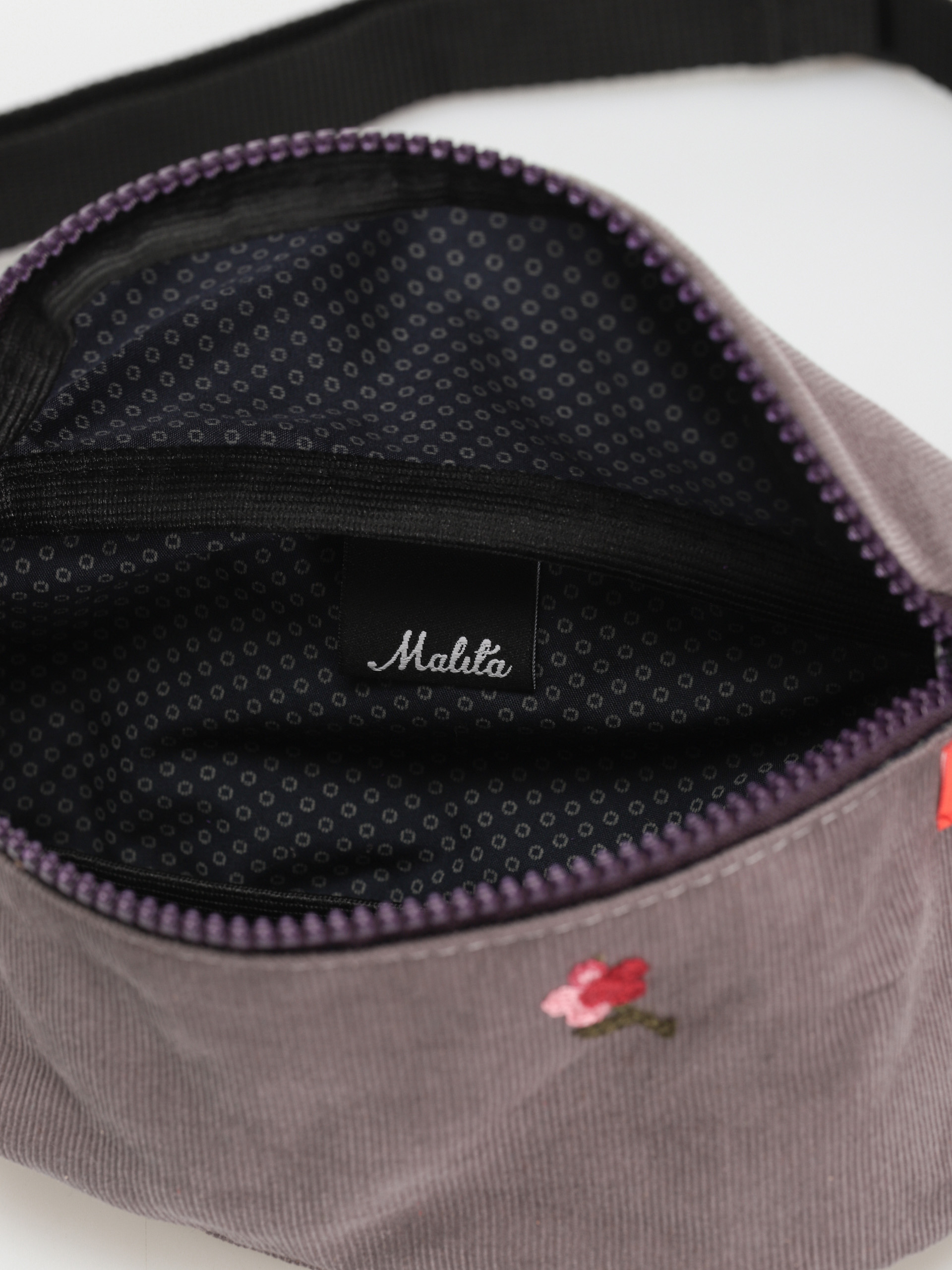 Malita Cord Övtáska (grey flowers)