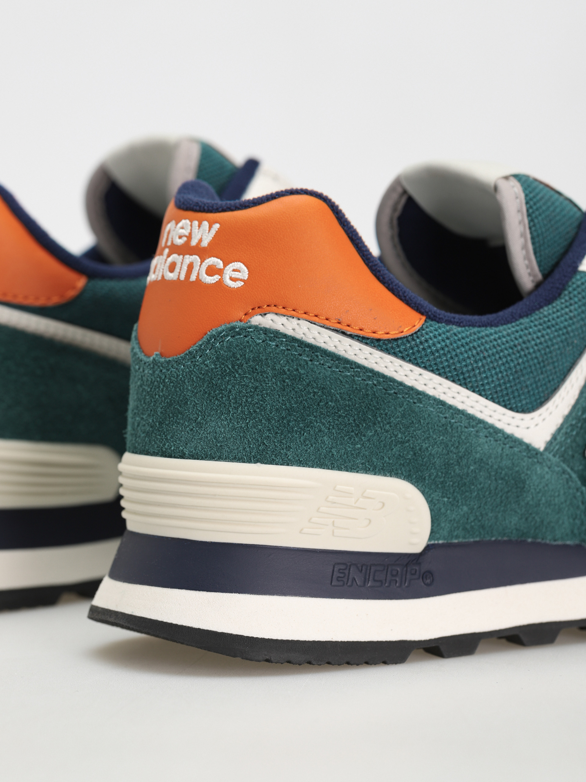 New Balance 574 Cipők (brown)