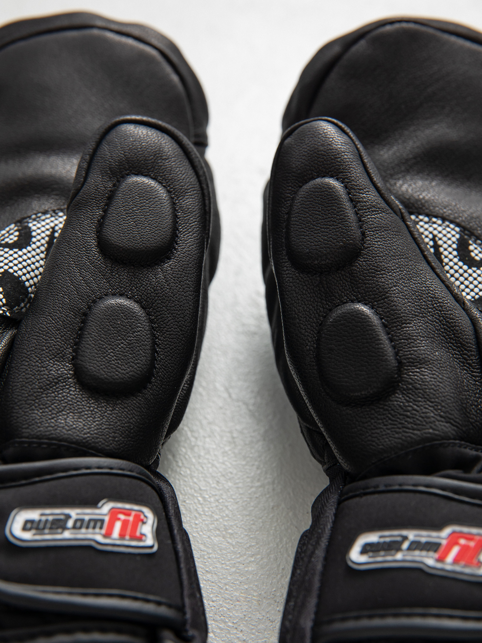 Level Sq Jr Cf Mitt JR Kesztyű (black)