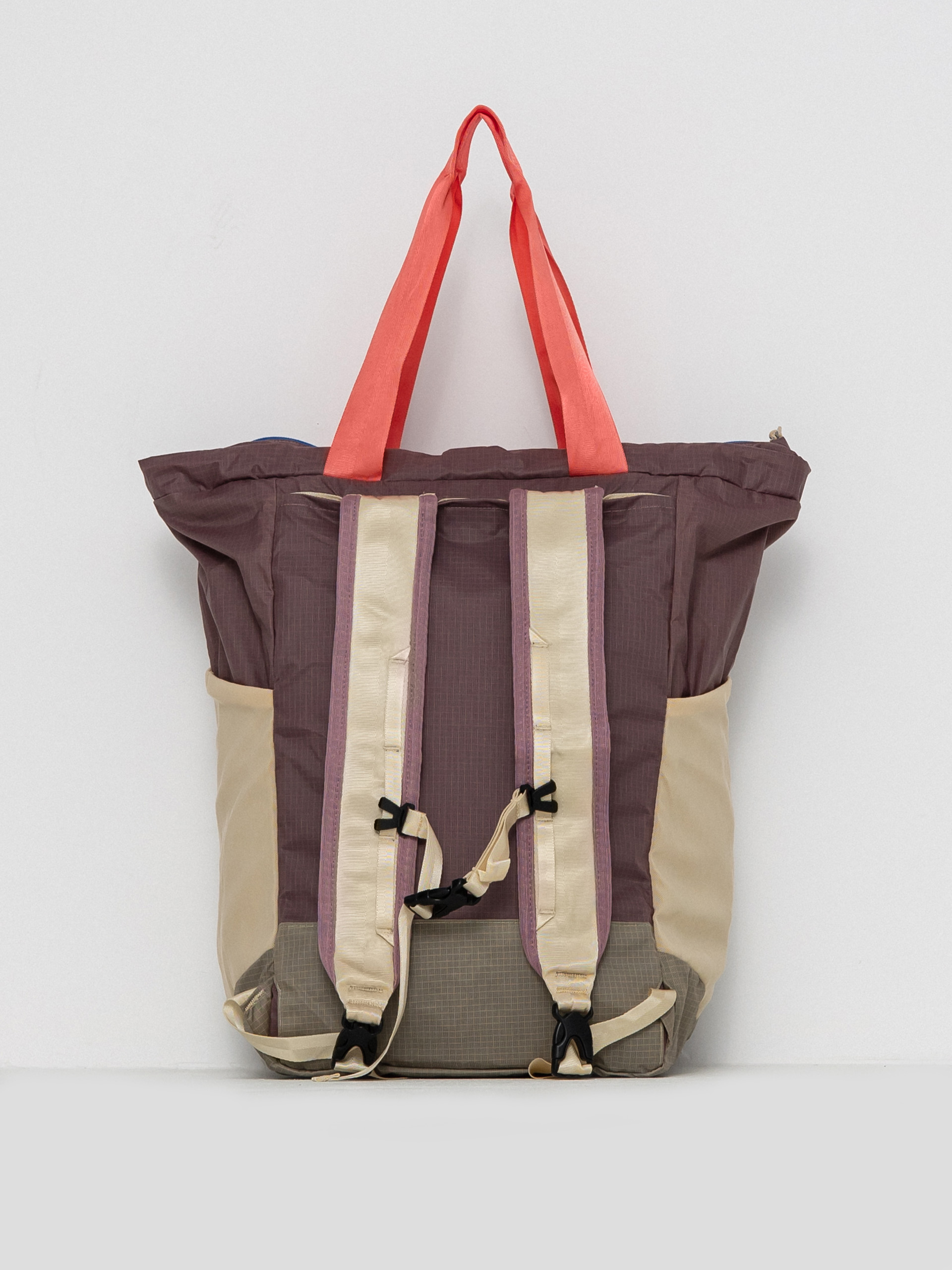 Patagonia Ultralight Black Hole Tote Pack Hátizsák (husk tan)