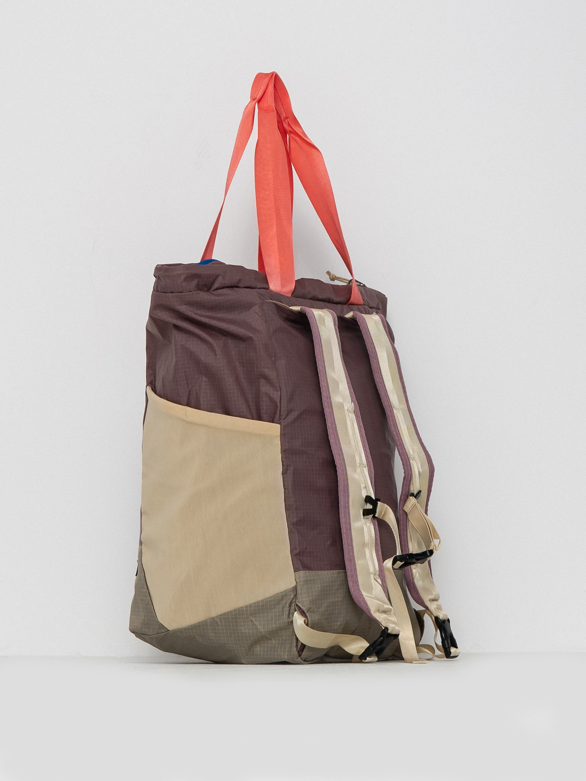 Patagonia Ultralight Black Hole Tote Pack Hátizsák (husk tan)