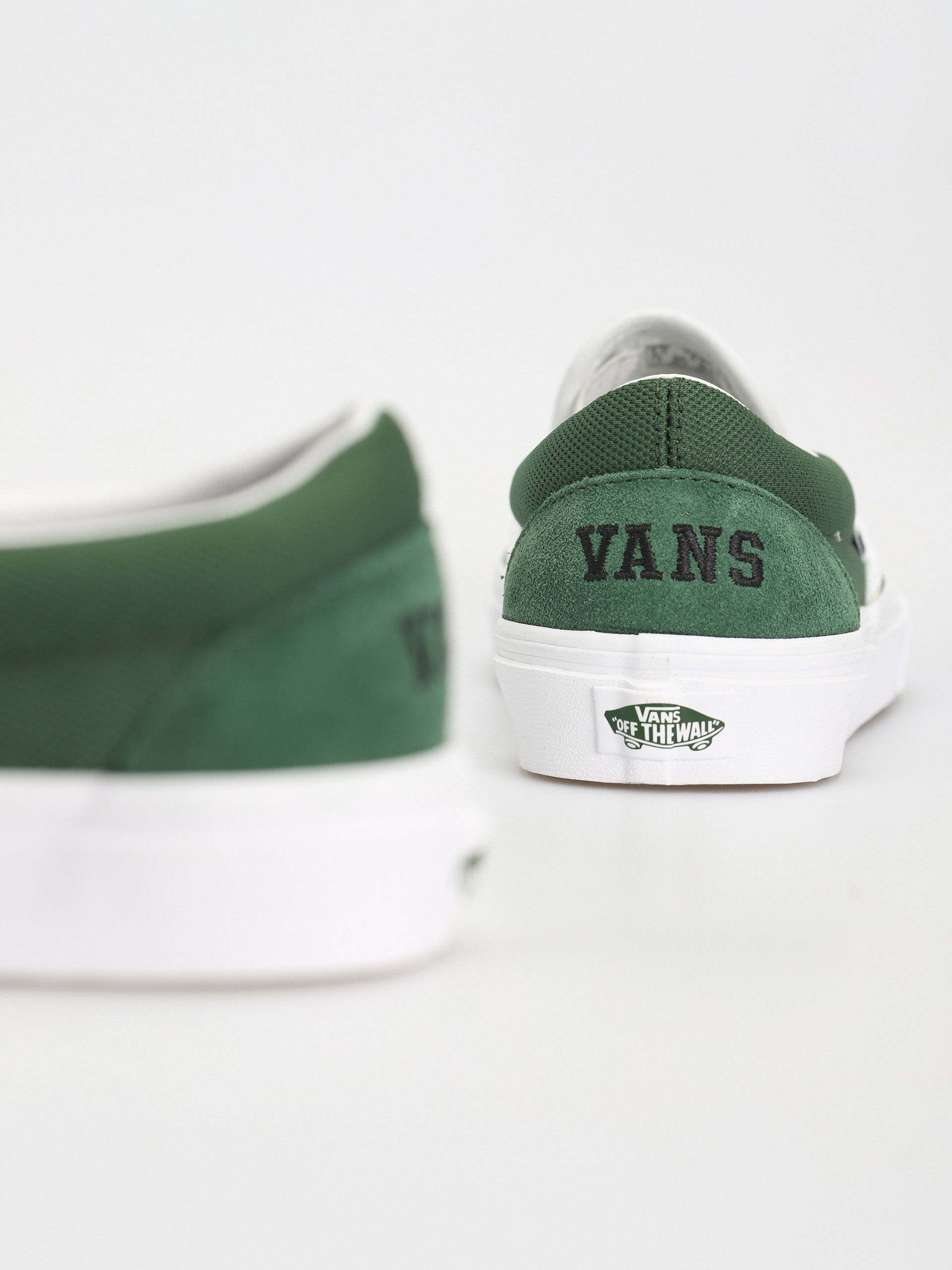 Vans Classic Slip On Cipők (vans club green/white)