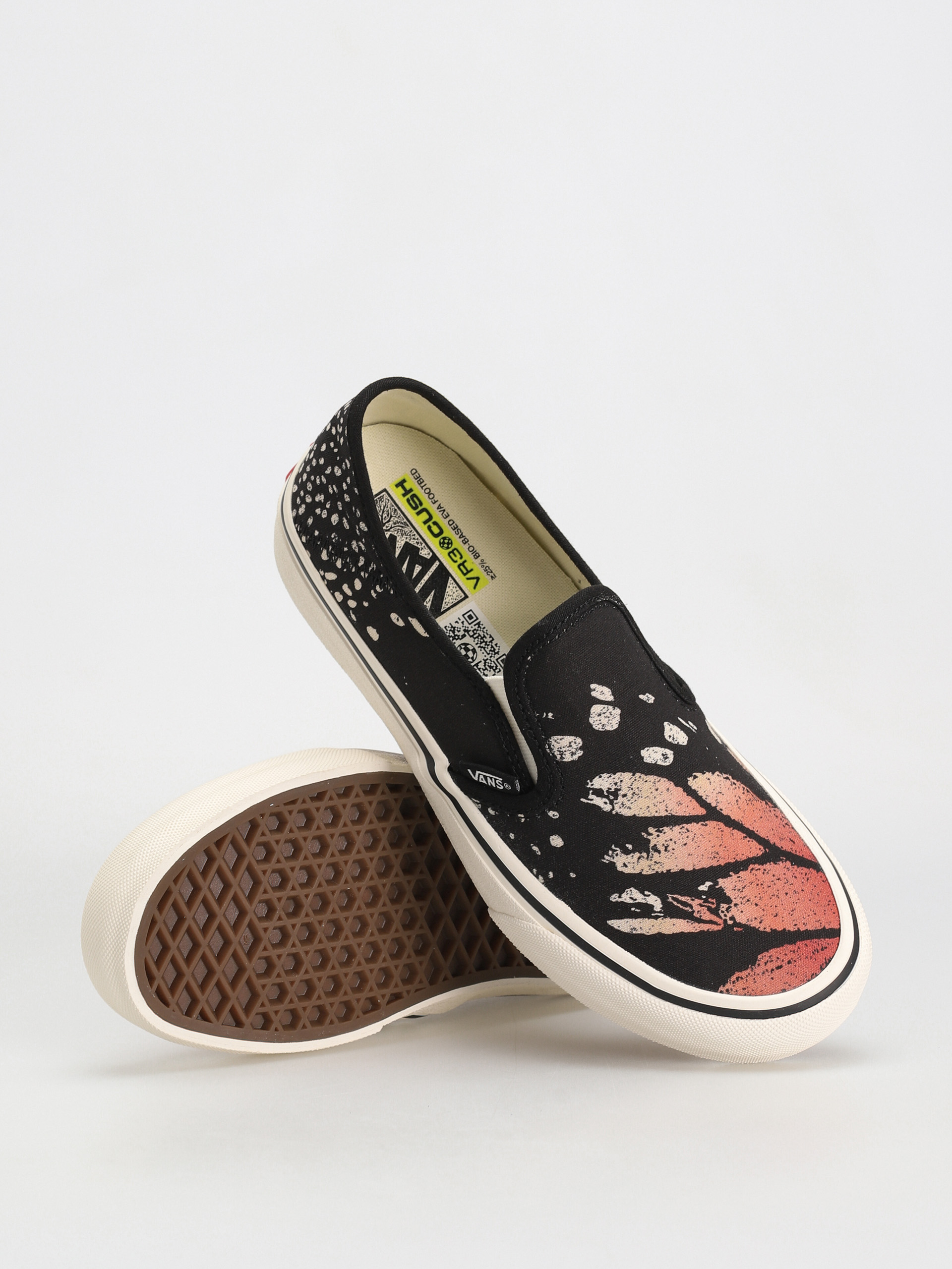 Vans Slip On VR3 Sf Cipők Wmn (butterfly black/multi)