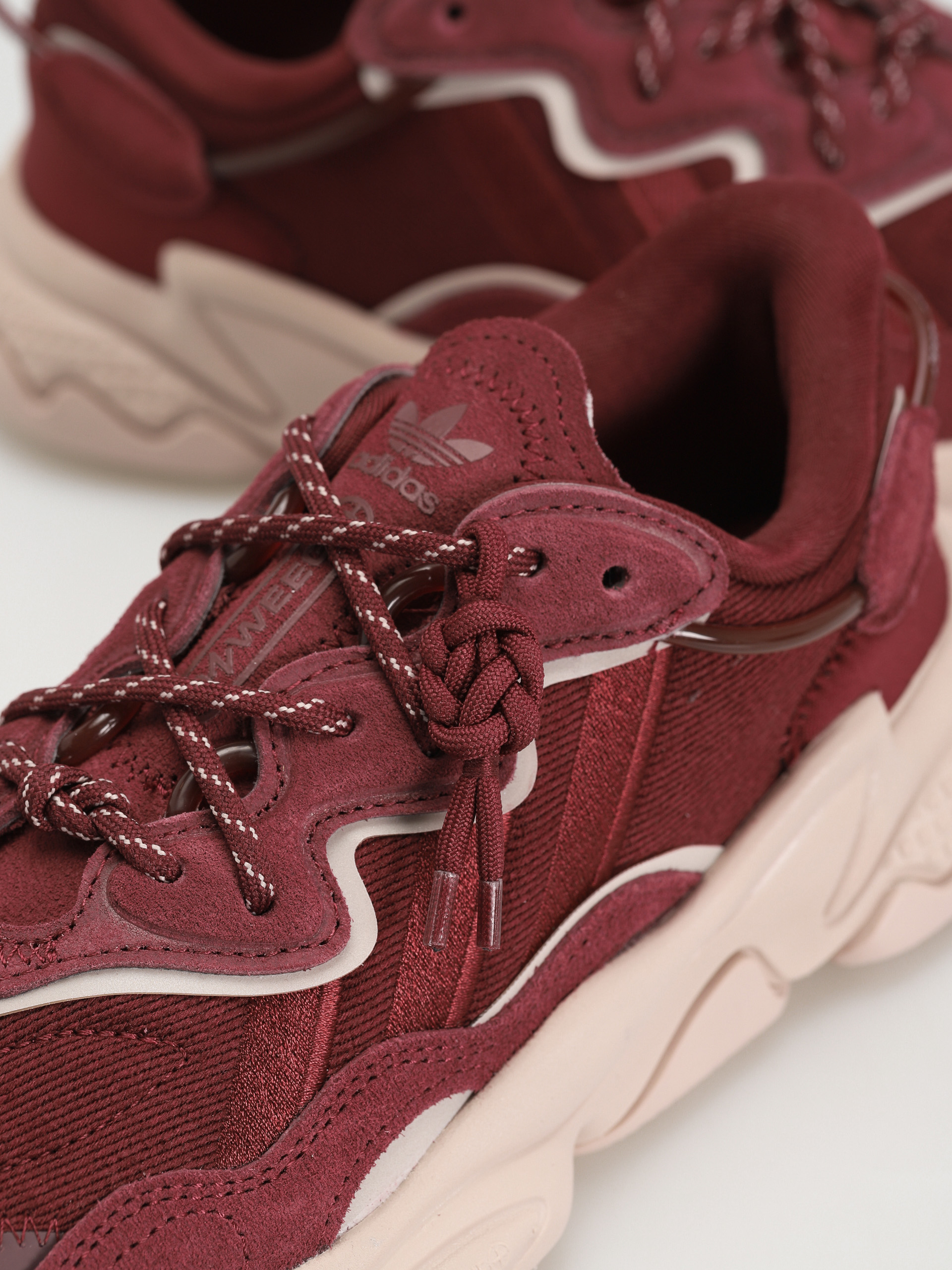 adidas Originals Ozweego Cipők Wmn (shared/wontau/shared)