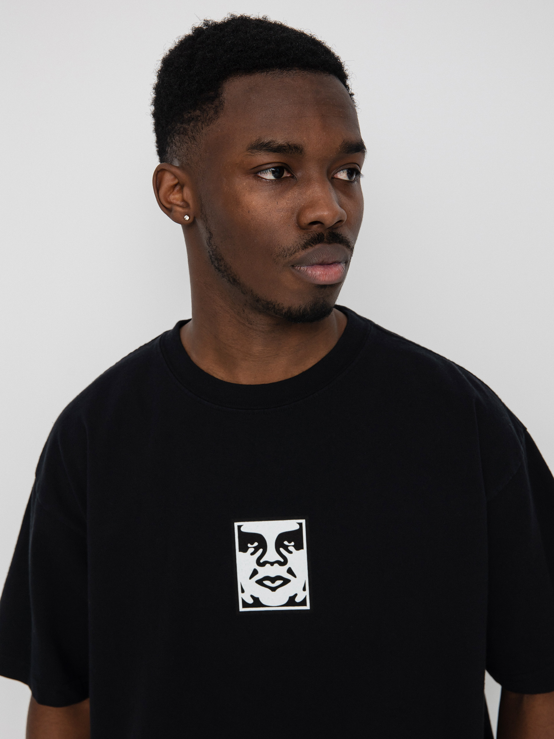 OBEY Icon póló (off black)