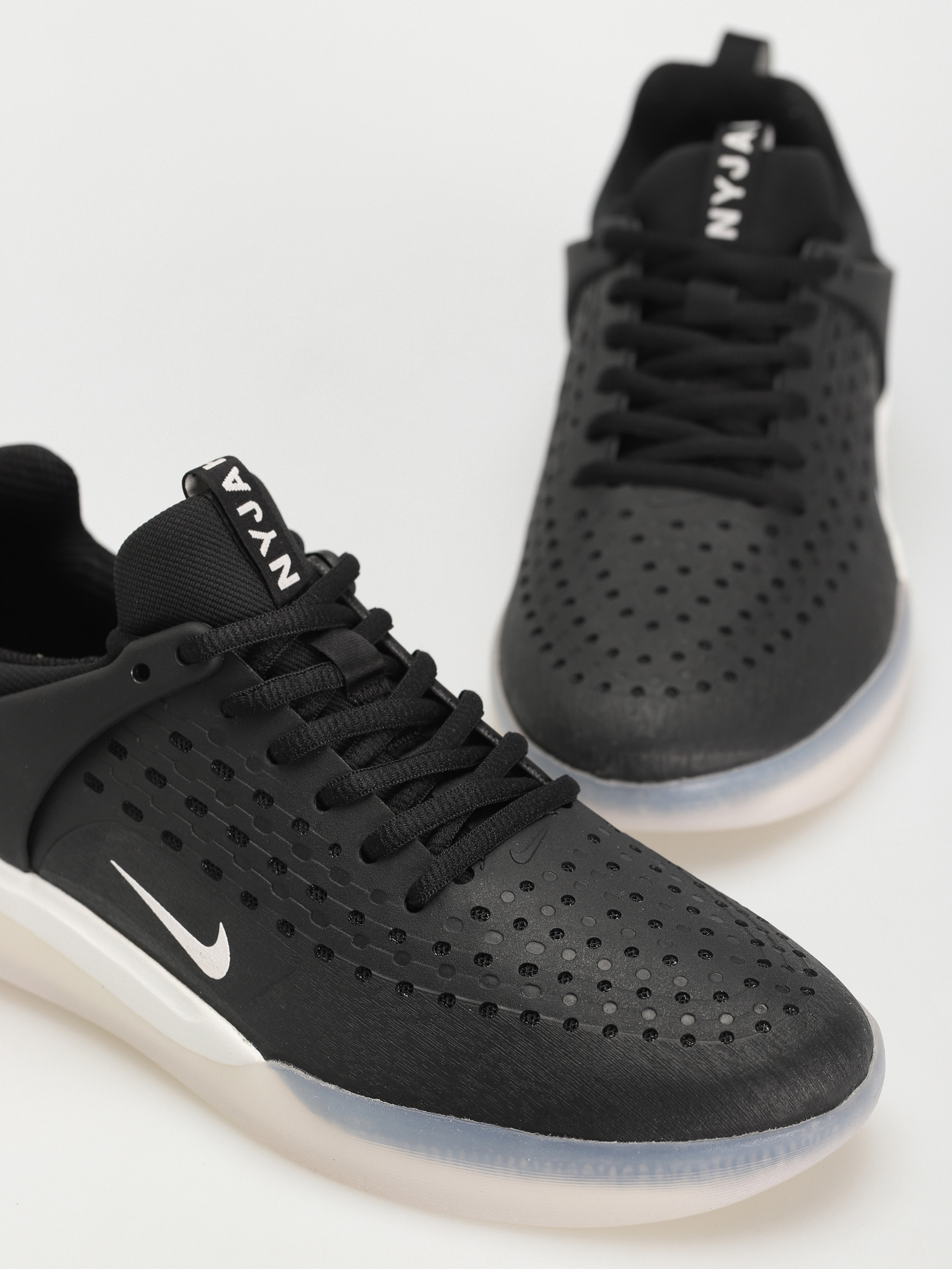 Nike SB Nyjah 3 Cipők (black/white black summit white)