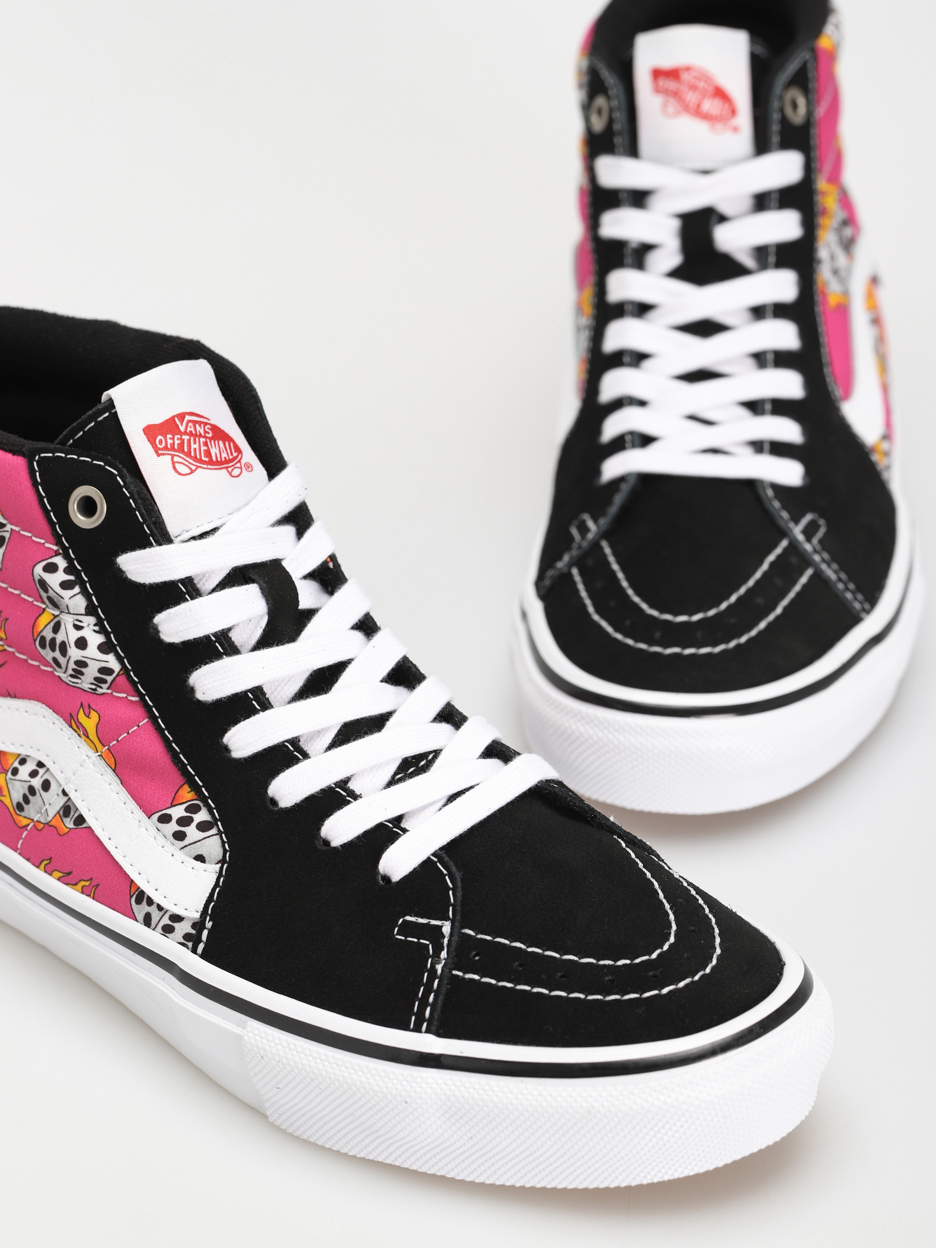 Vans Skate Sk8 Hi Cipők (fuchsia fedora)
