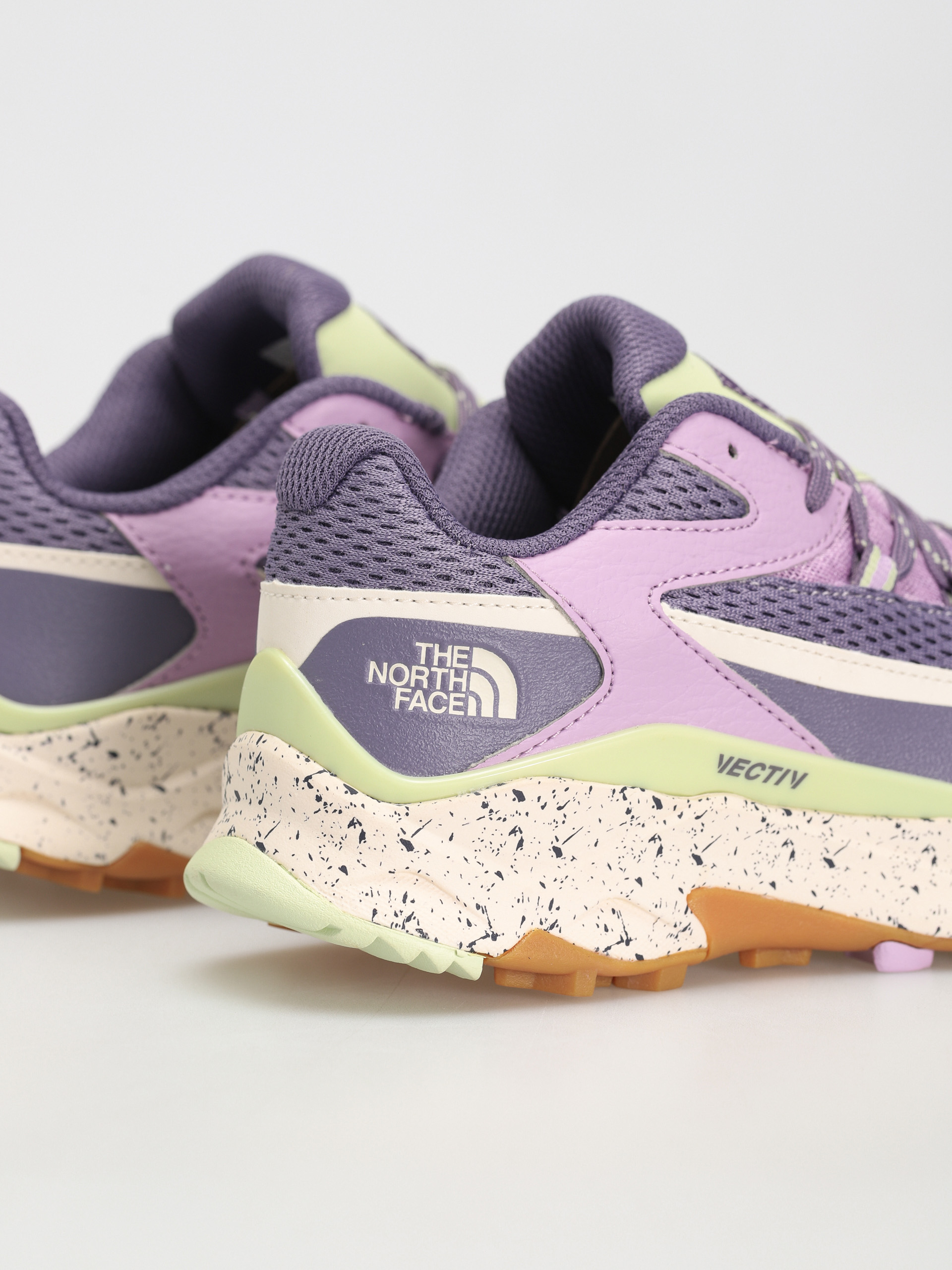 The North Face Vectiv Taraval Cipők Wmn (lunar slate/lupine)