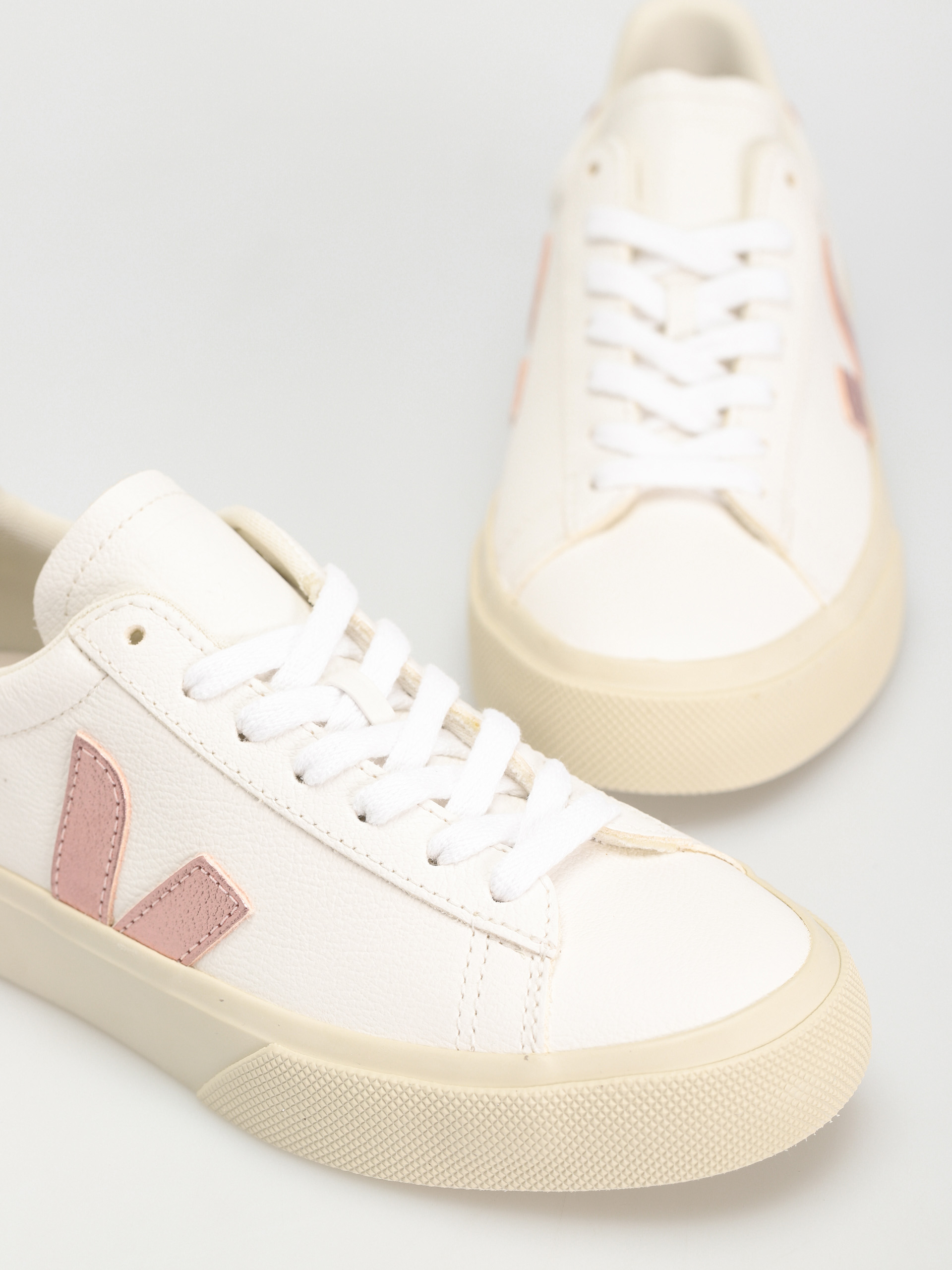 Veja Campo Cipők Wmn (extra white nacre)