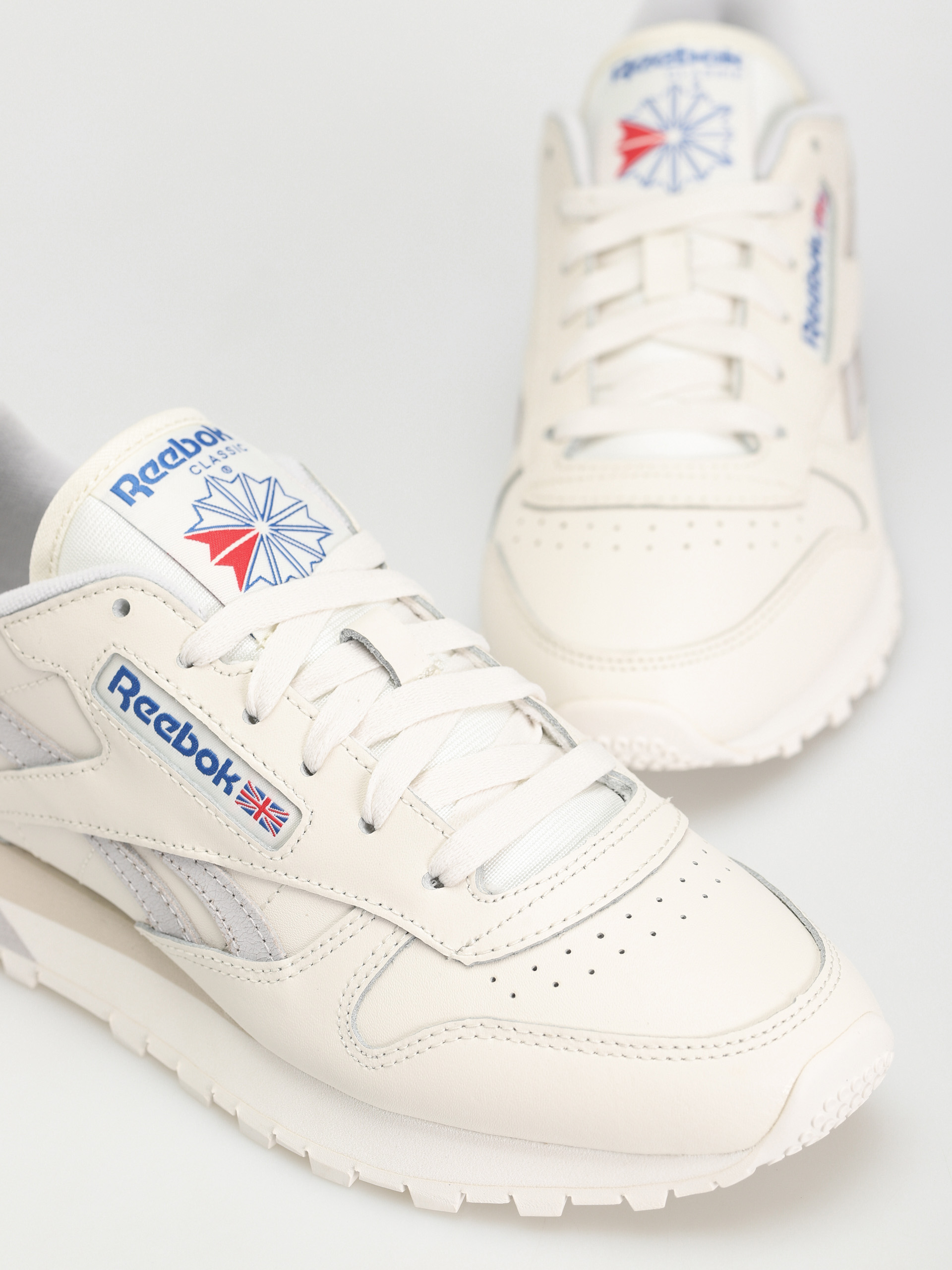 Reebok Classic Leather Cipők (chalk/lgsogr/alabas)