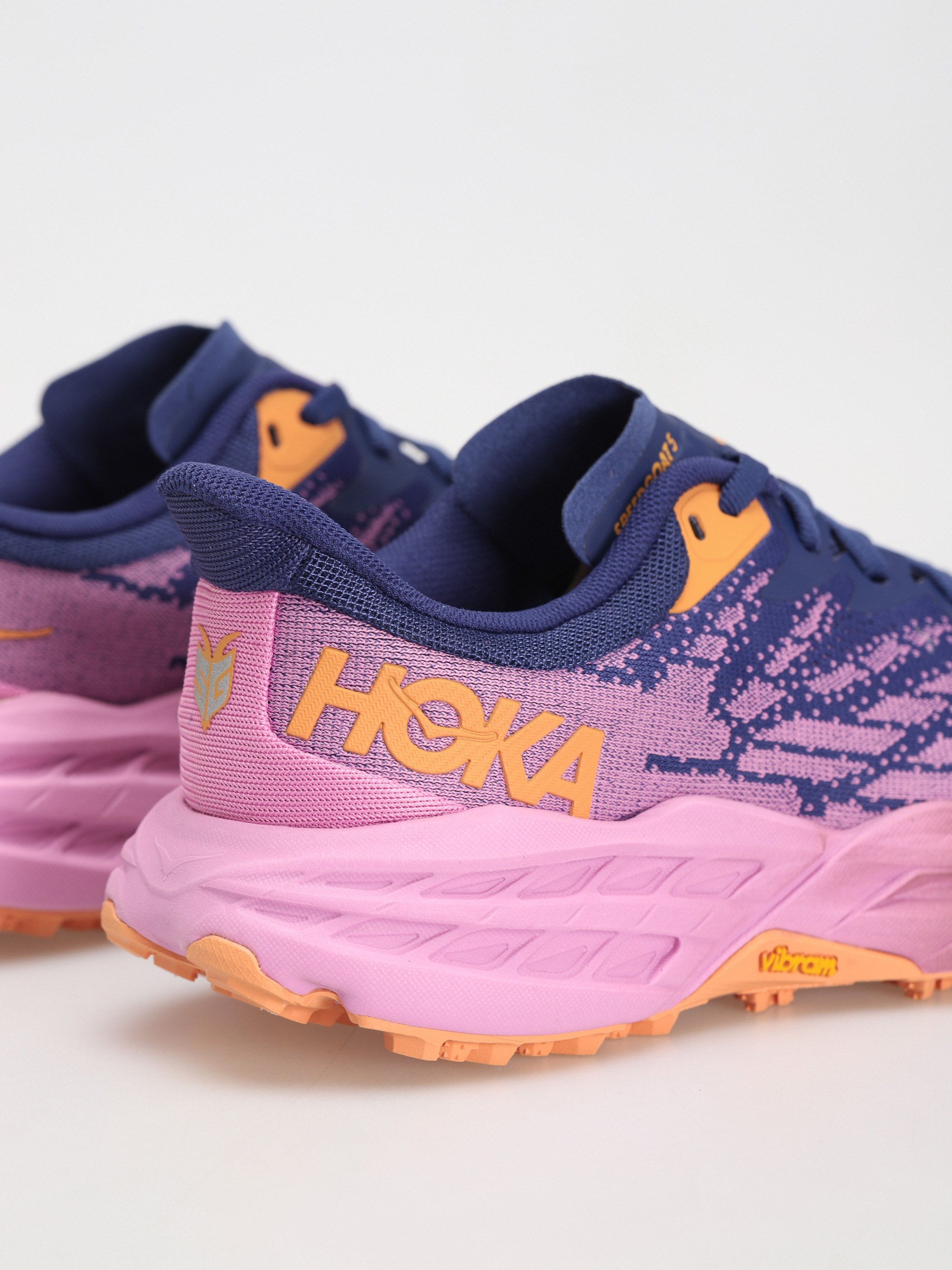 Hoka Speedgoat 5 Cipők Wmn (bellwether blue/cyclamen)