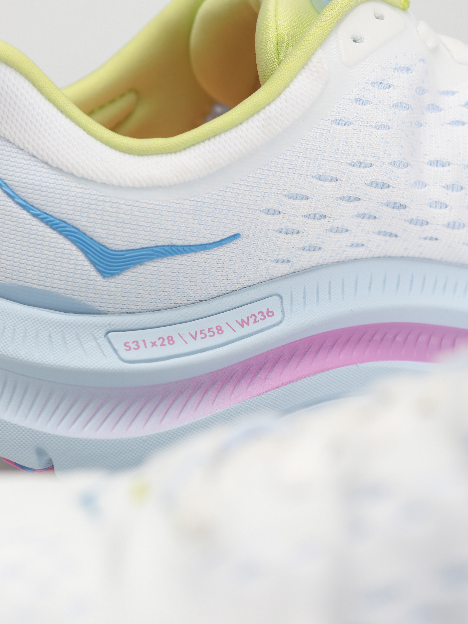 Hoka Kawana Cipők Wmn (white/ice water)