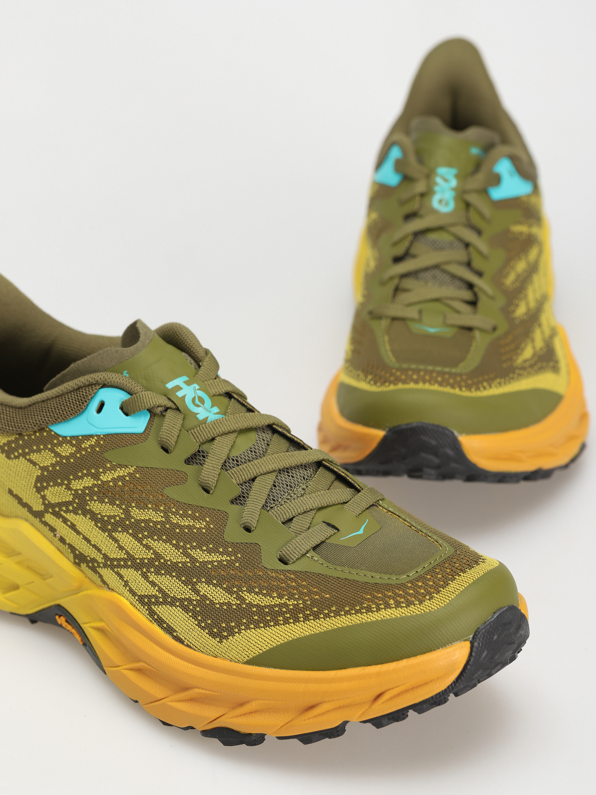 Hoka Speedgoat 5 Cipők (avocado/passion fruit)
