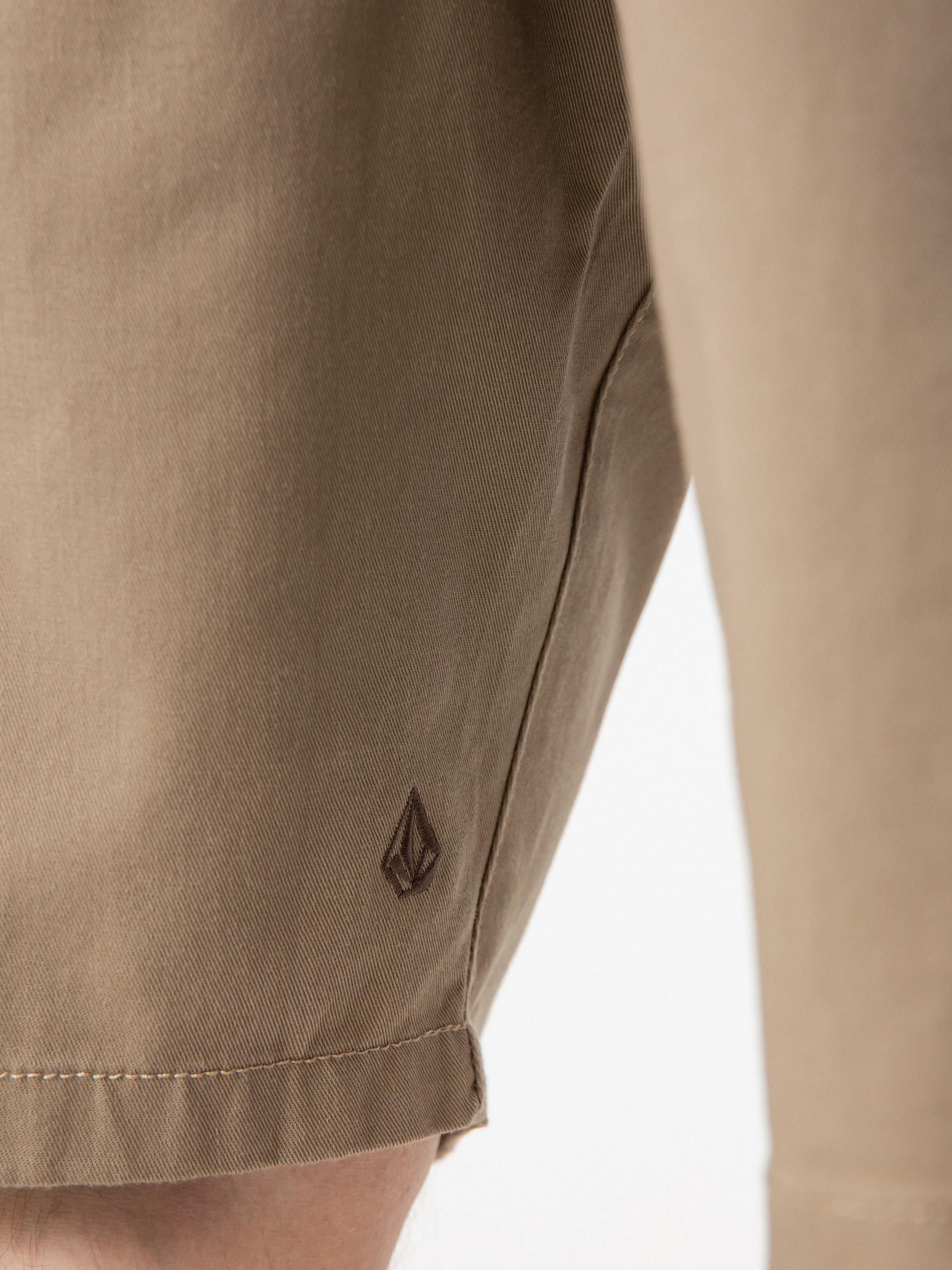 Volcom Frckn Mdn Strch 21 Rövidnadrág (khaki)