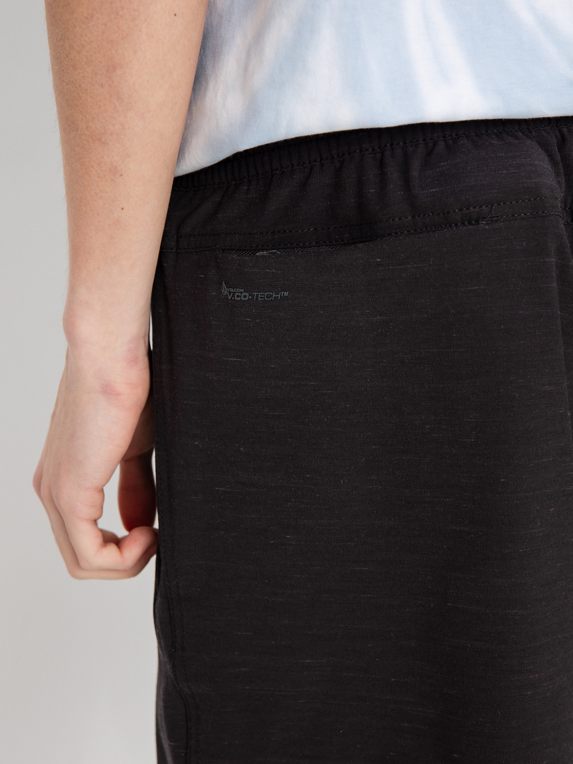 Volcom Wrecpack Hybrid 19 Rövidnadrág (black)