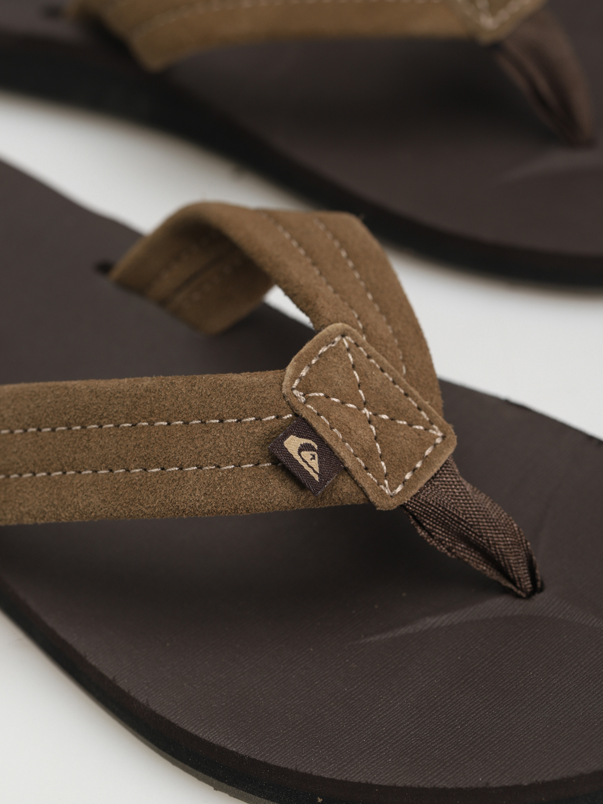 Quiksilver Carver Suede Core Flip-flop papucsok (brown 1)