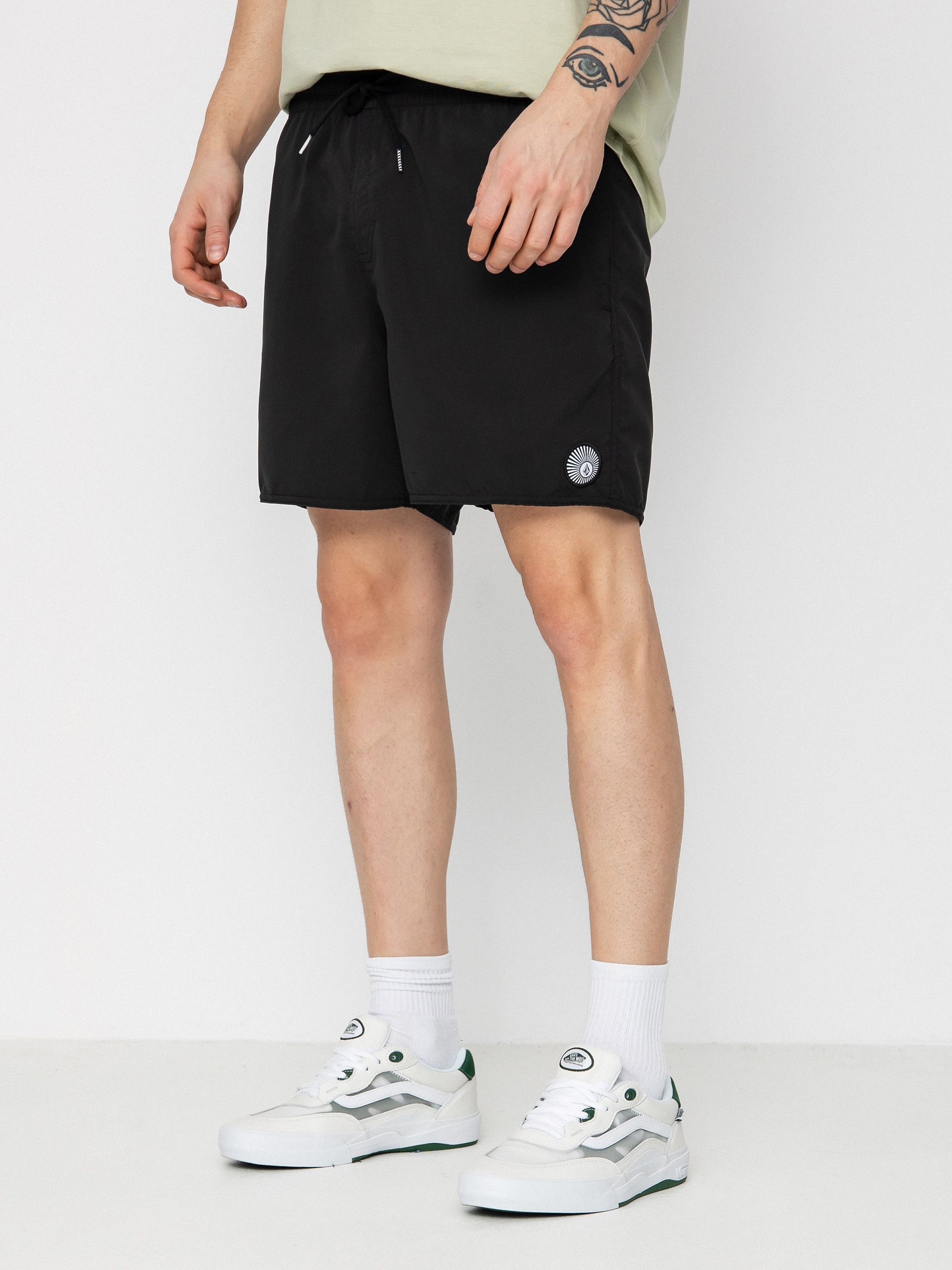 Volcom Boardshorty Lido Solid Trunk 16 Rövidnadrág (black)