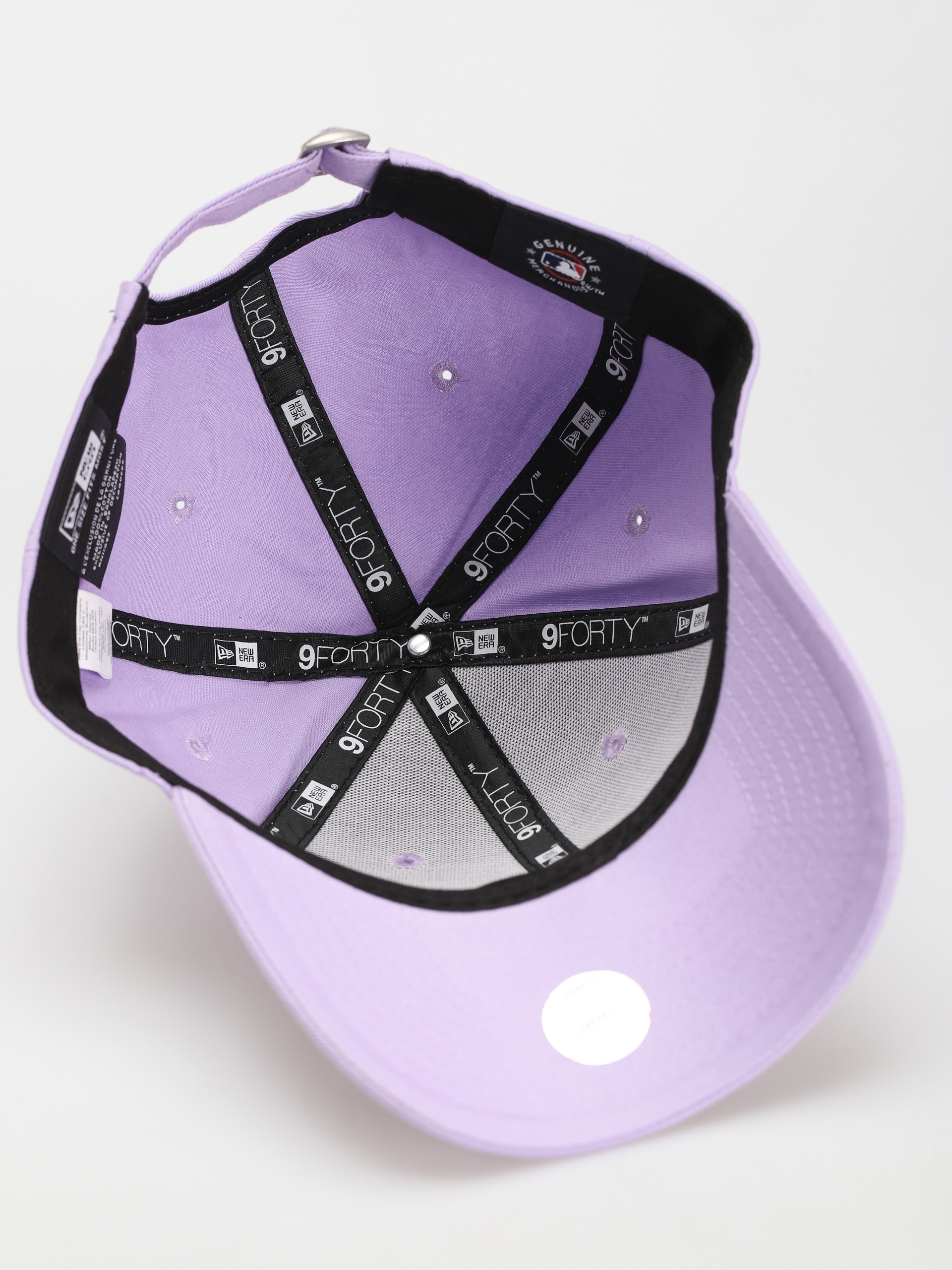 New Era League Essential 9Forty New York Yankees Baseball sapka (lavender)