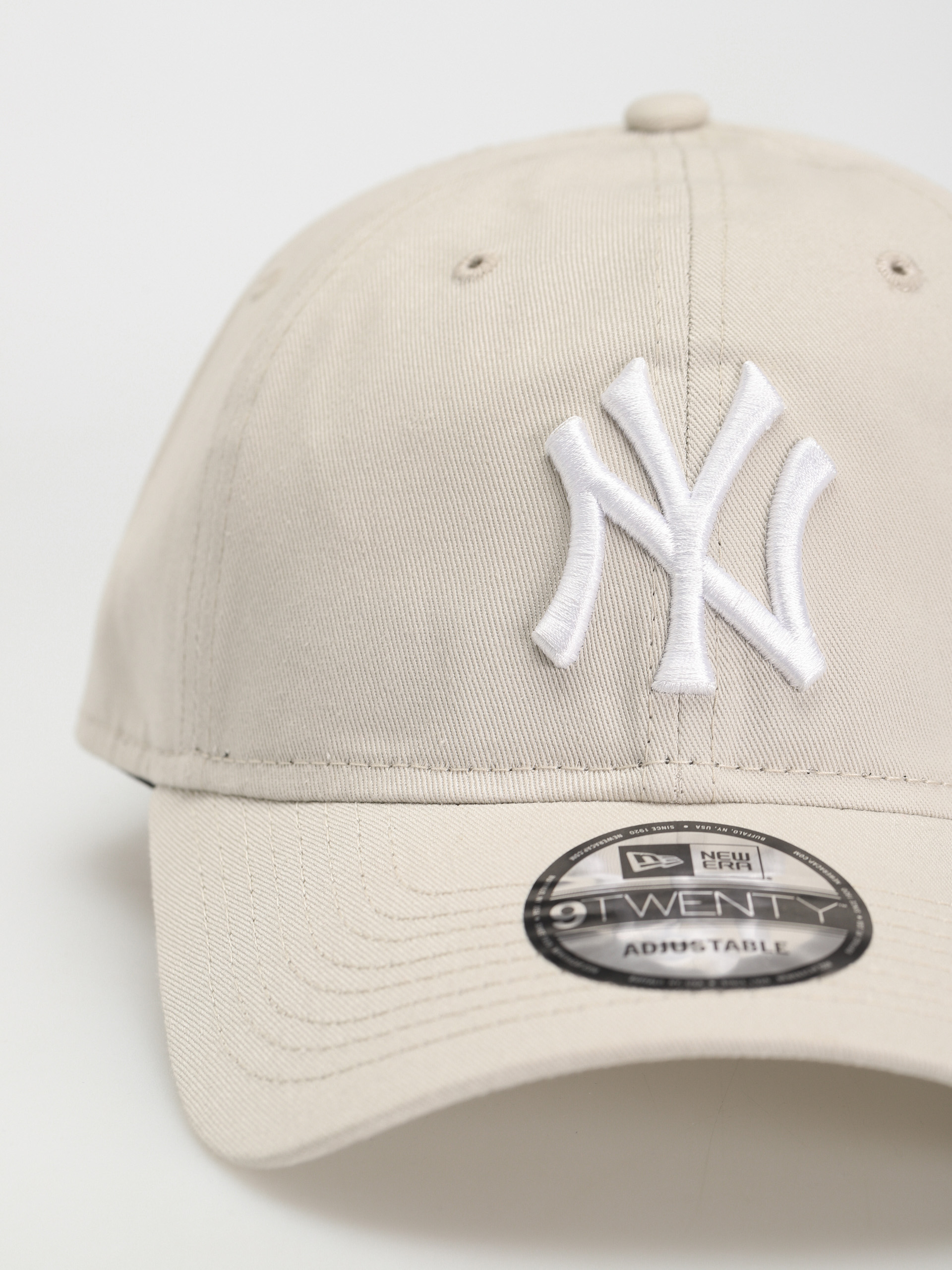 New Era League Essential 9Twenty New York Yankees Baseball sapka (stone/white)
