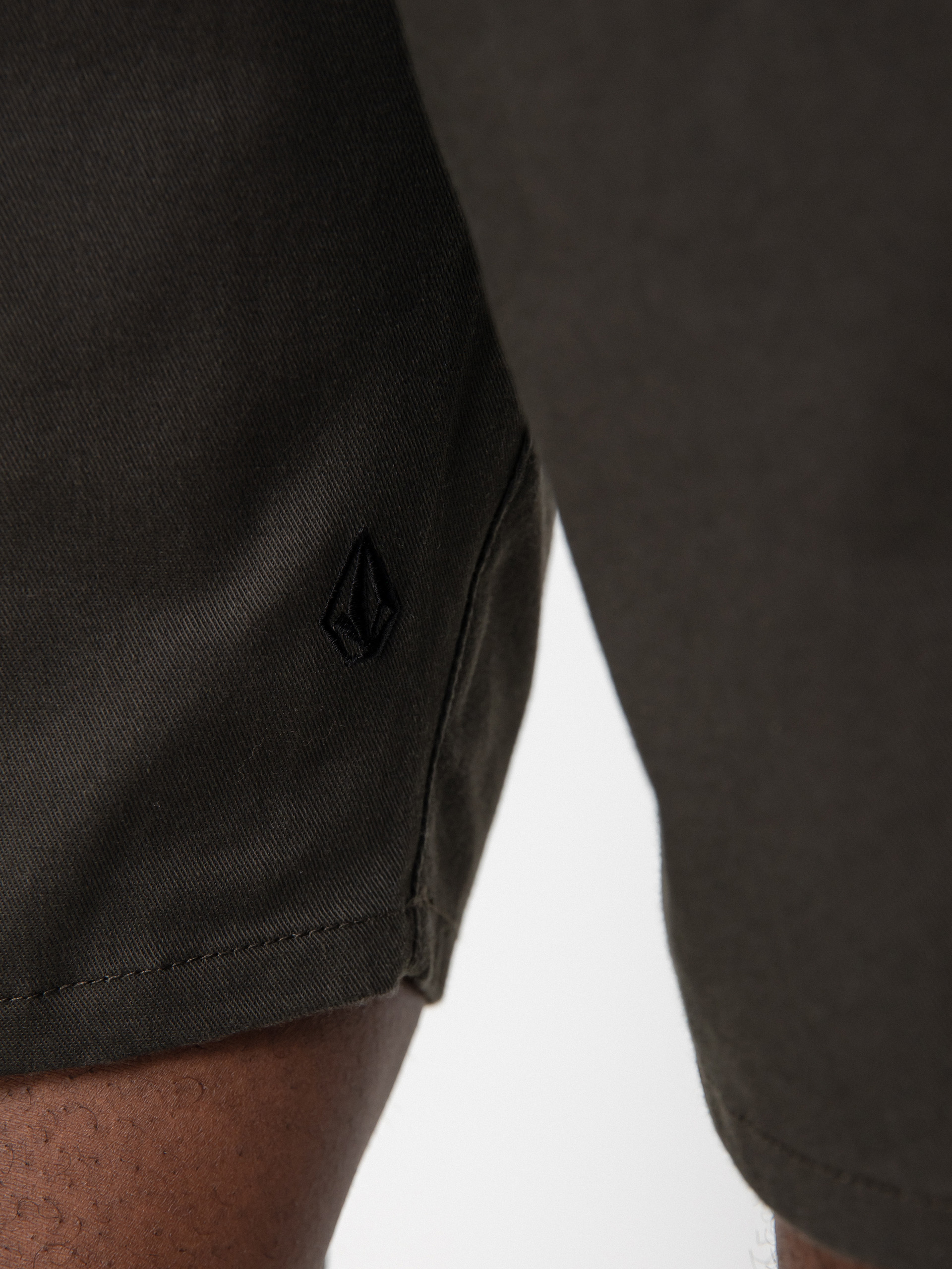 Volcom Frickin Mdrn Stch 19 Rövidnadrág (rinsed black)