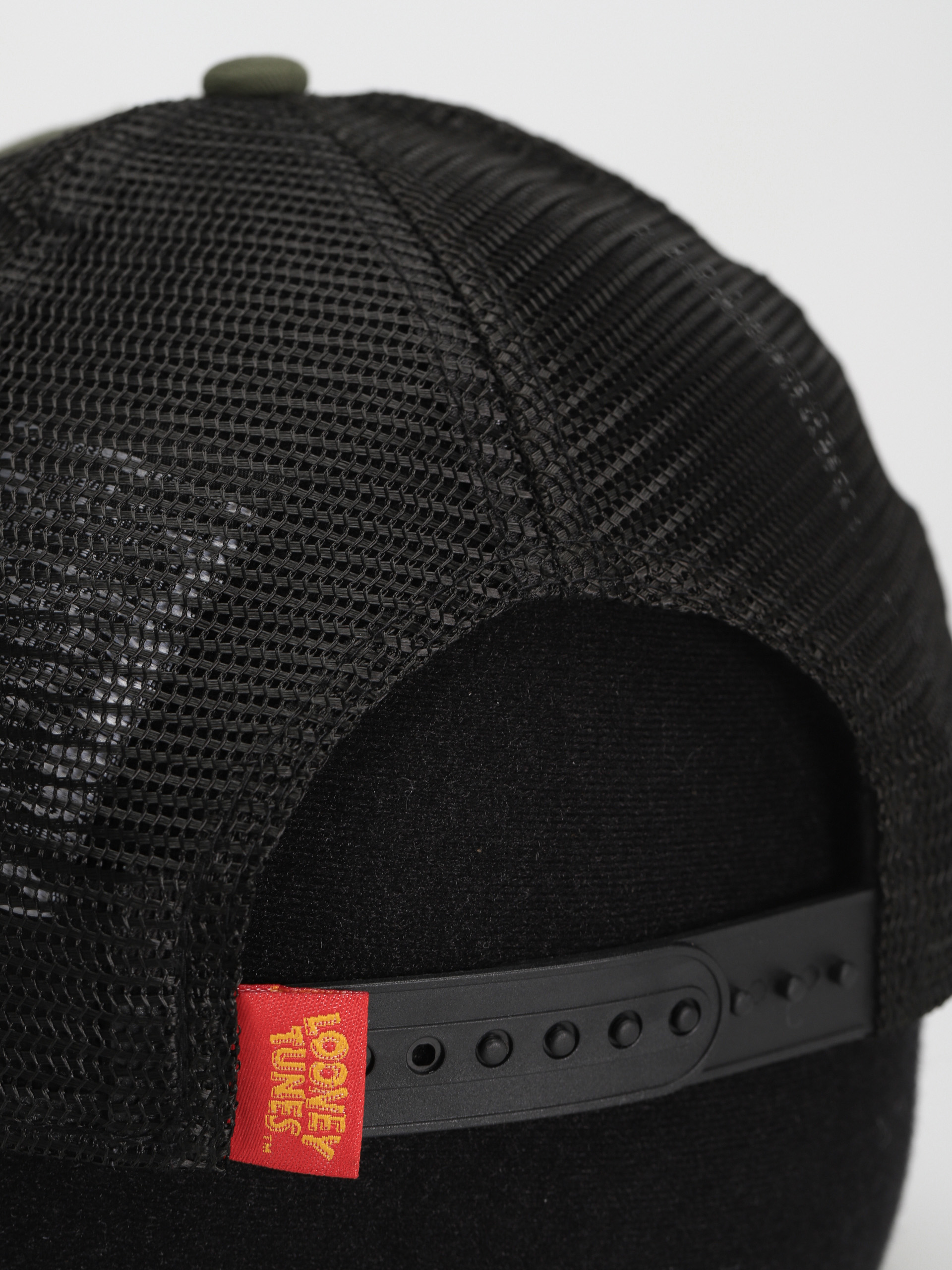 New Era Loony Tunes Trucker Sylvester Baseball sapka (olive)