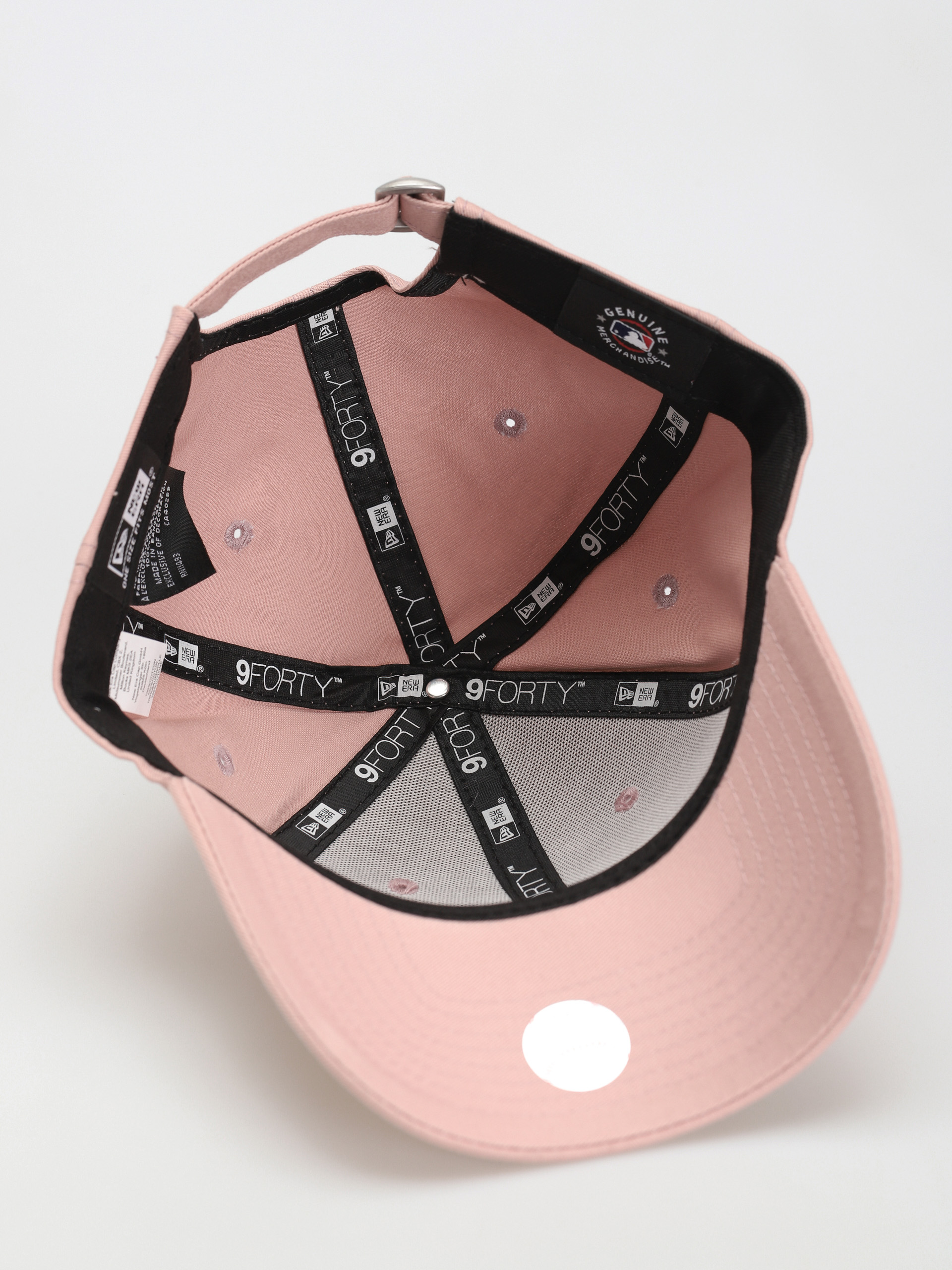 New Era League Essential 9Forty New York Yankees Baseball sapka (pink)