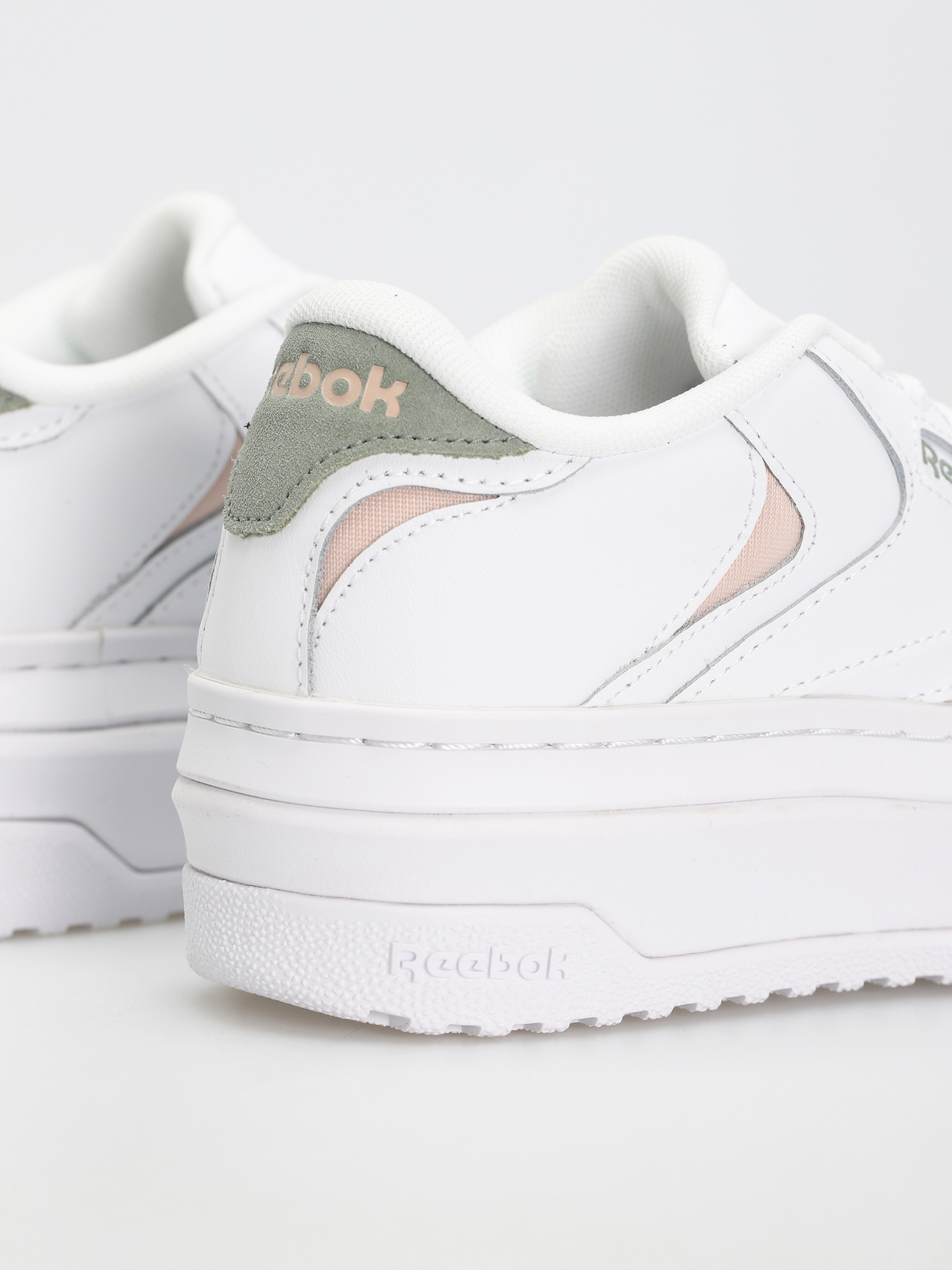 Reebok Club C Extra Cipők Wmn (ftwwht/hargrn/sofecr)