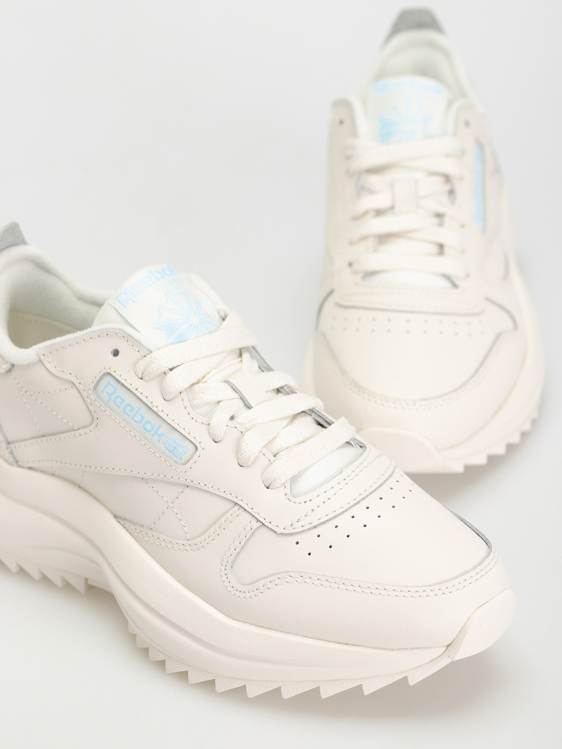 Reebok Classic Leather SP Cipők Wmn (chalk/blupea/chalk)