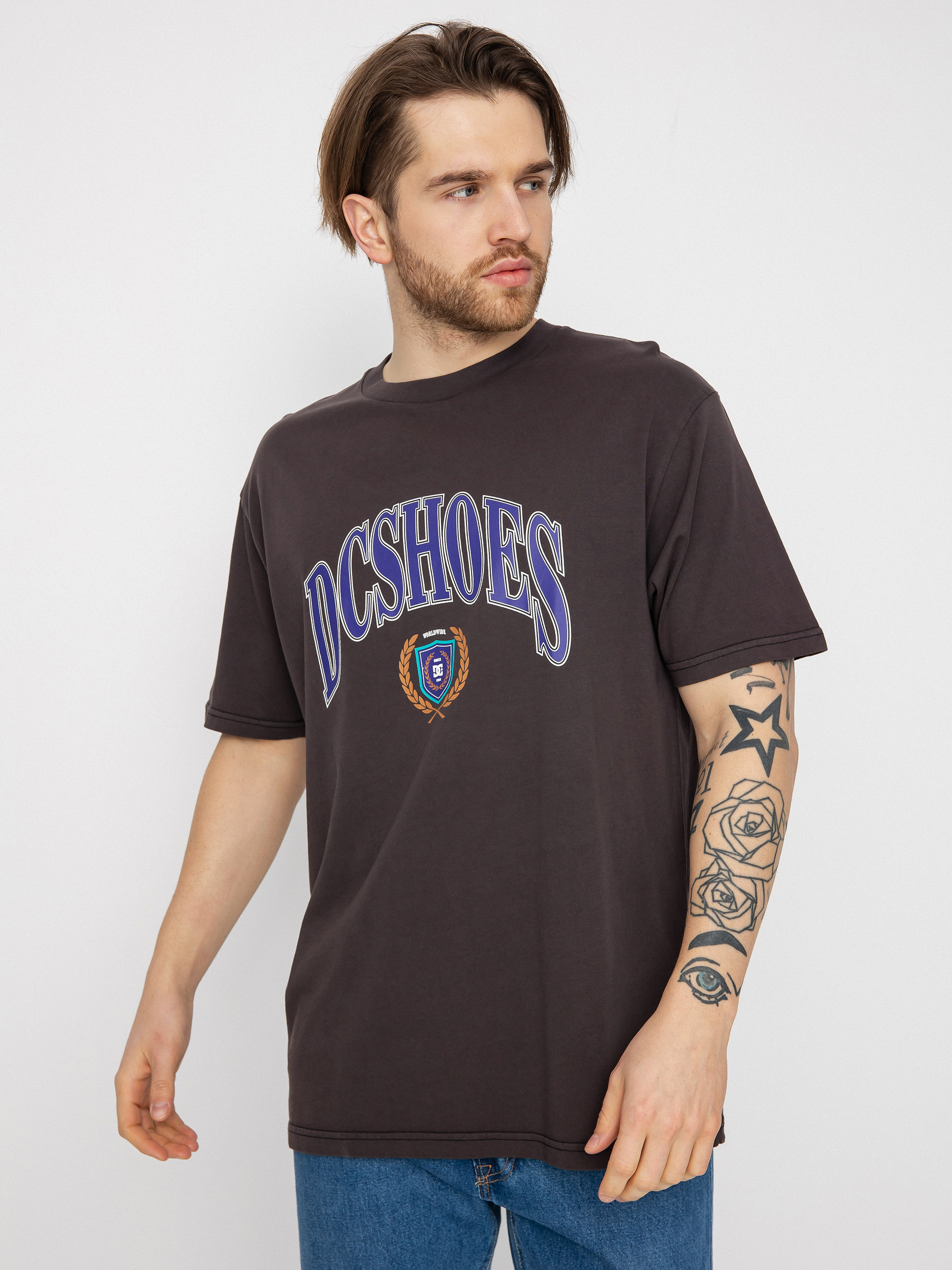 DC Upper Class póló (black enzyme wash)