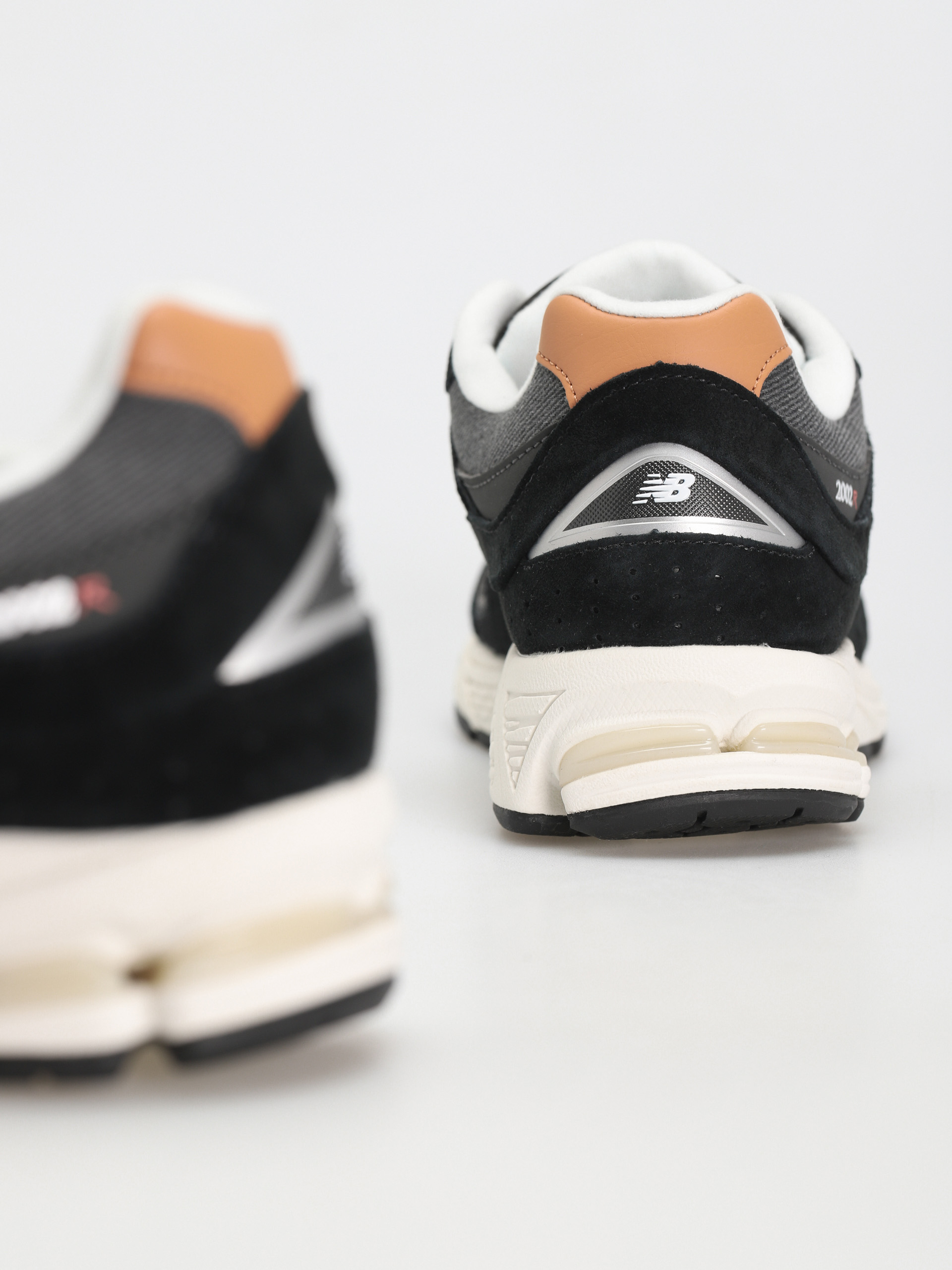 New Balance 2002R Cipők (black)