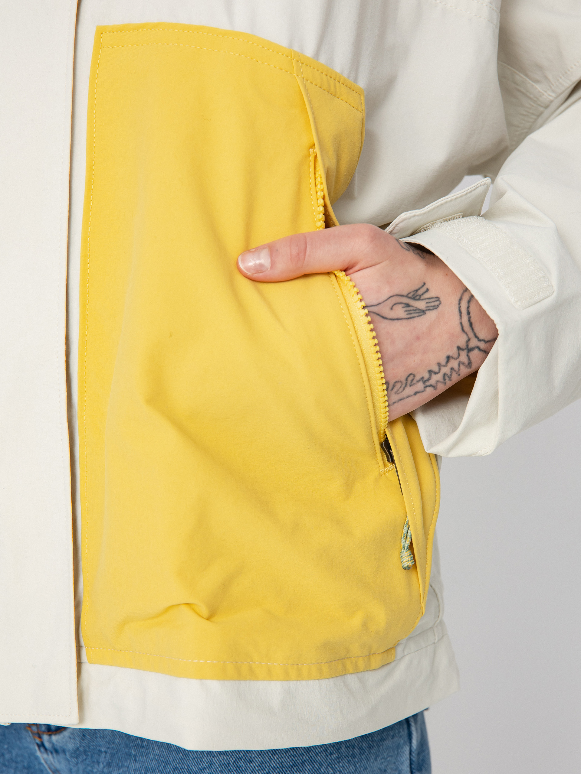 Patagonia Skysail Dzseki Wmn (dyno white w/surfboard yellow)