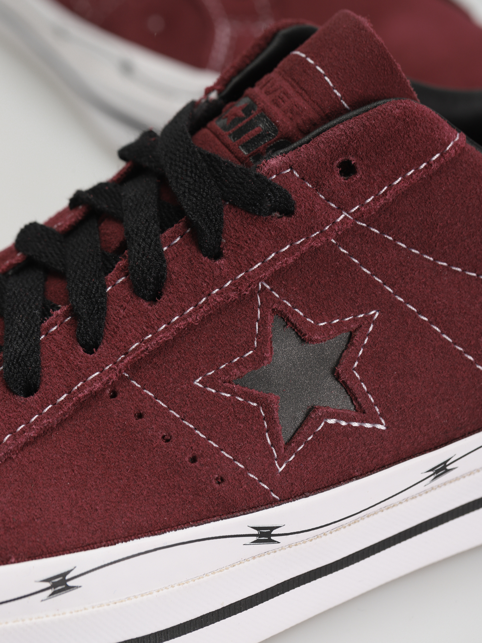 Converse One Star Pro OX Cipők (deep bordeaux/black)