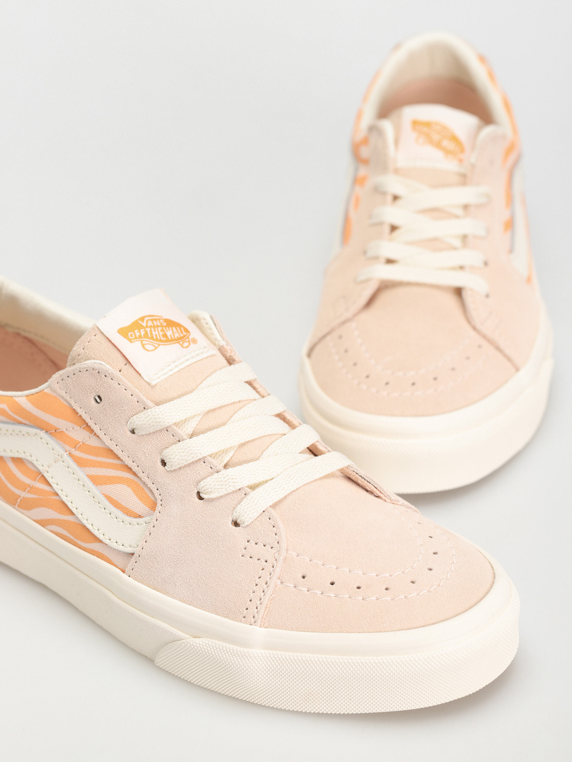 Vans Sk8 Low Cipők Wmn (tonal stripes peach dust)