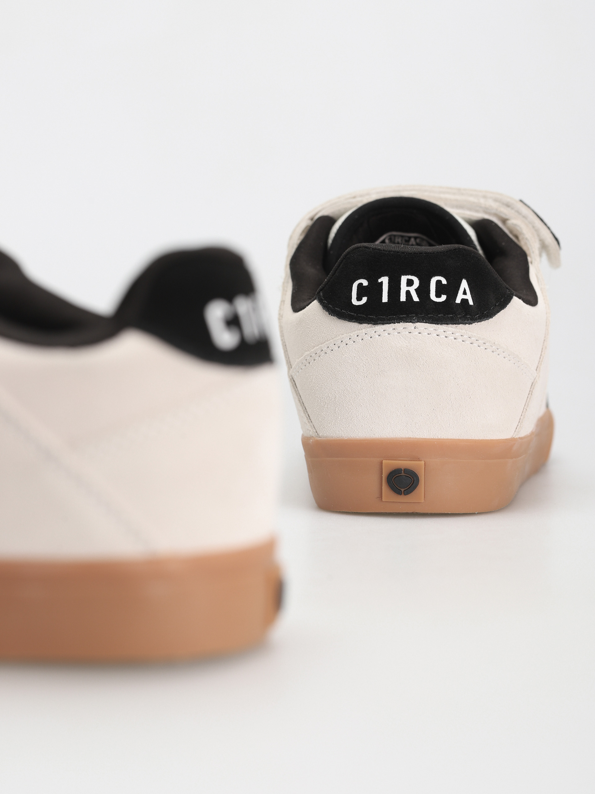Circa 205 Vulc Cipők (gardenia black/gum)