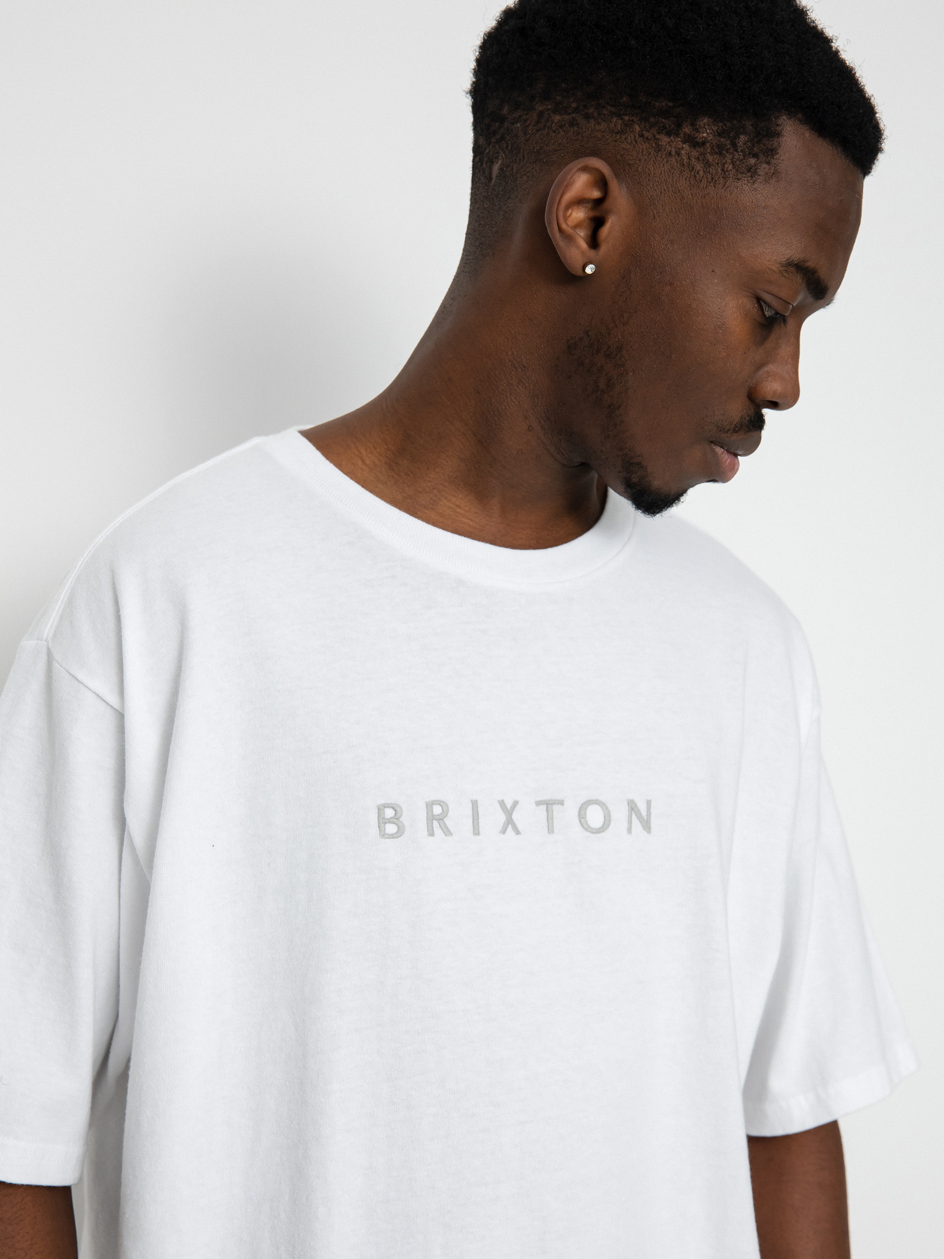 Brixton Alpha Line Relaxed póló (white garment dye)