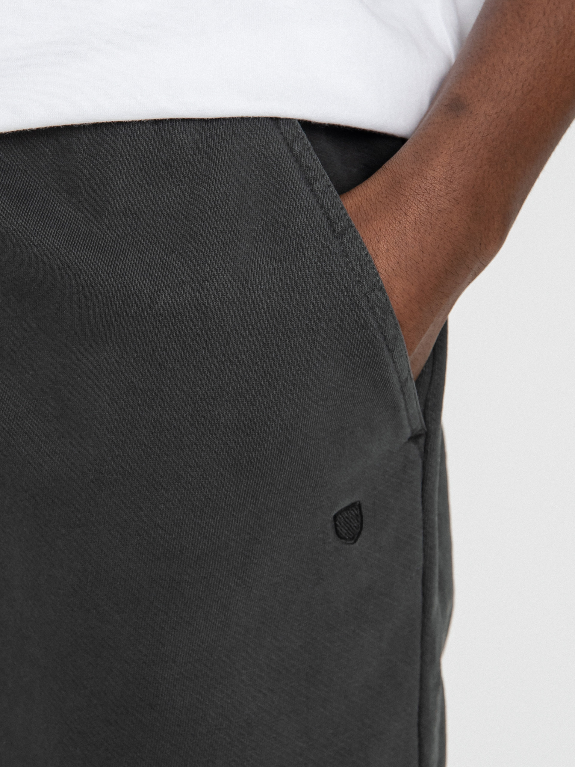 Brixton Vintage Reserve Jogger Kisnadrág (black vintage wash)