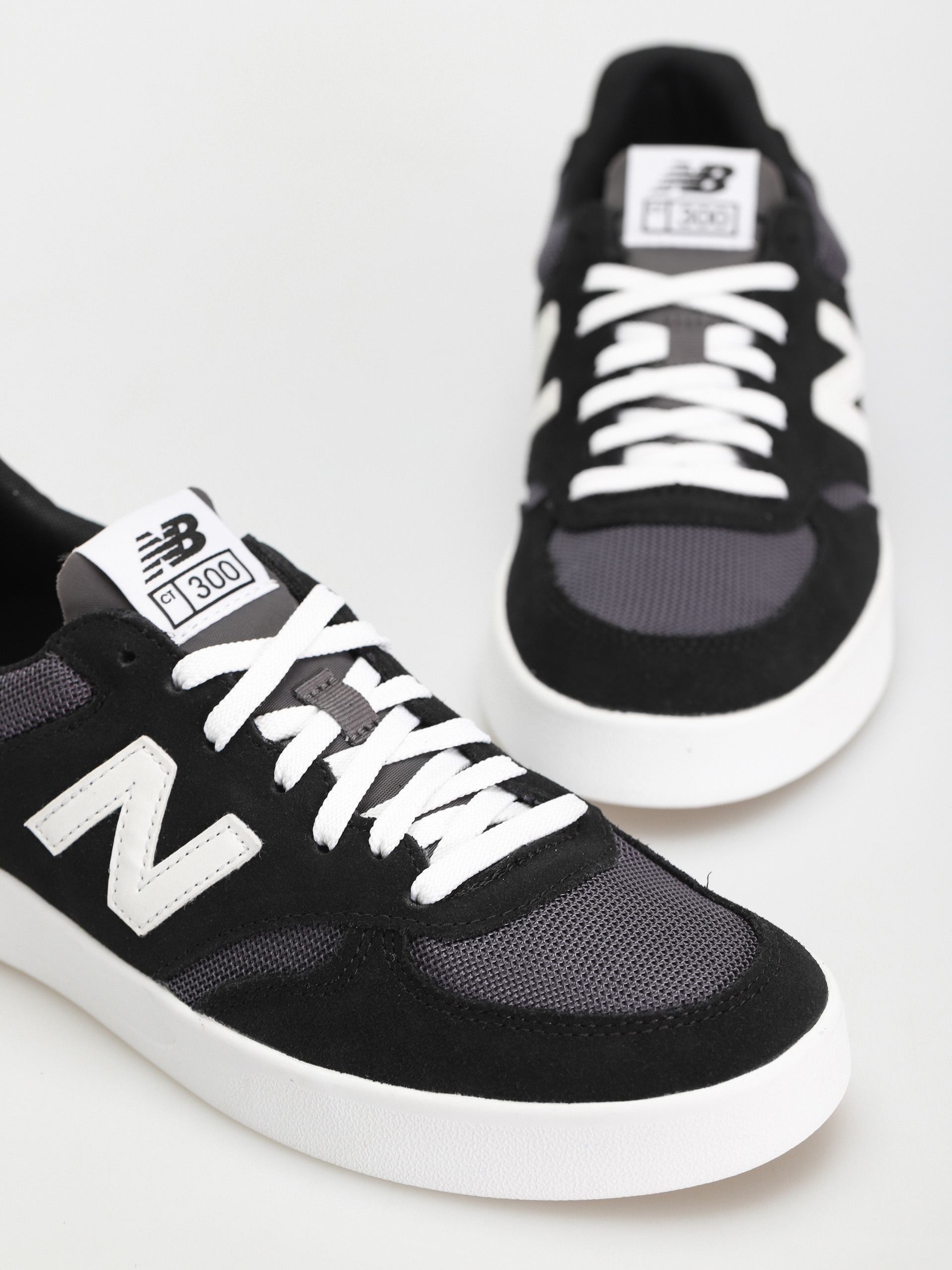 New Balance CT300 Cipők (black)