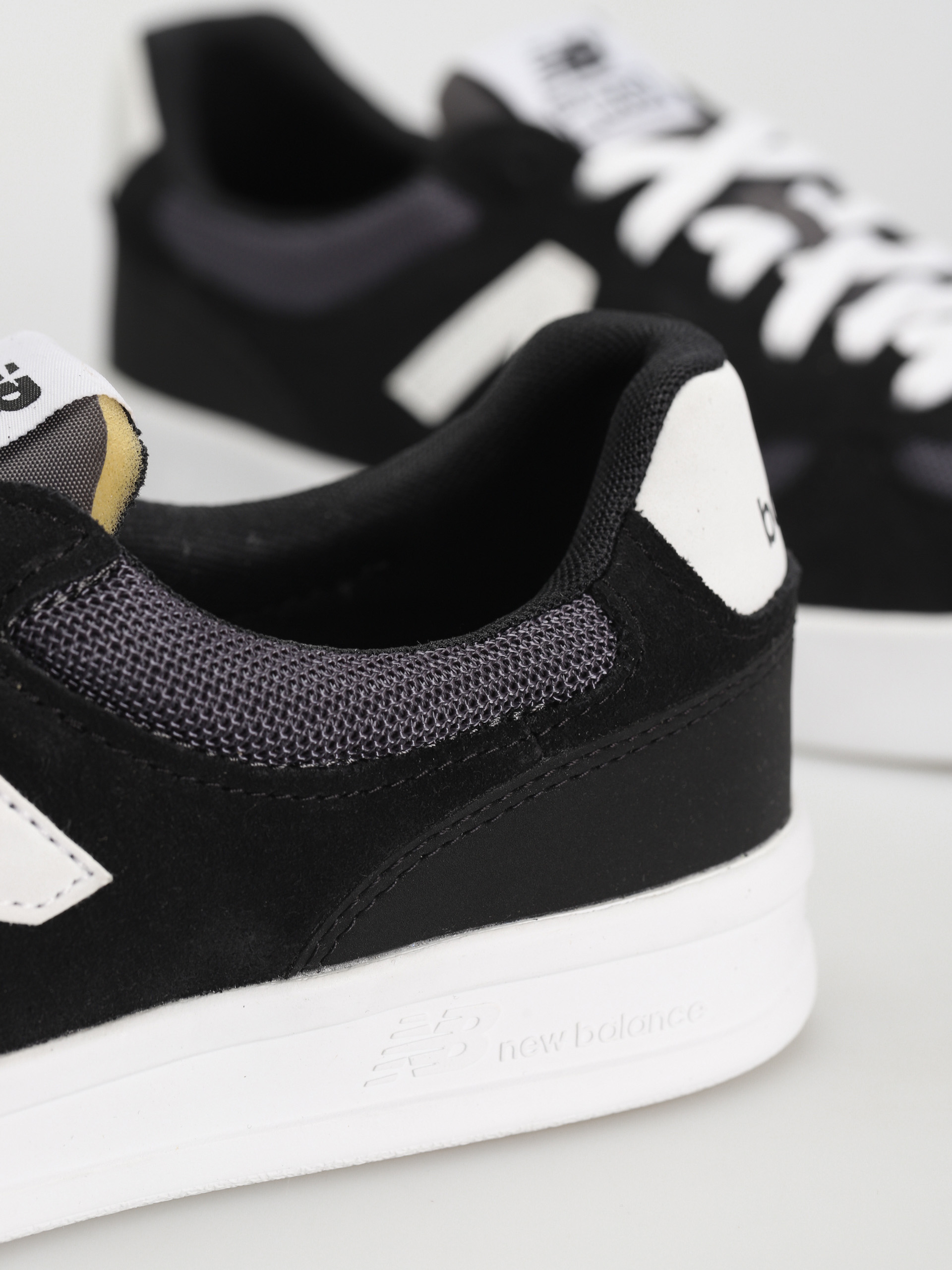 New Balance CT300 Cipők (black)