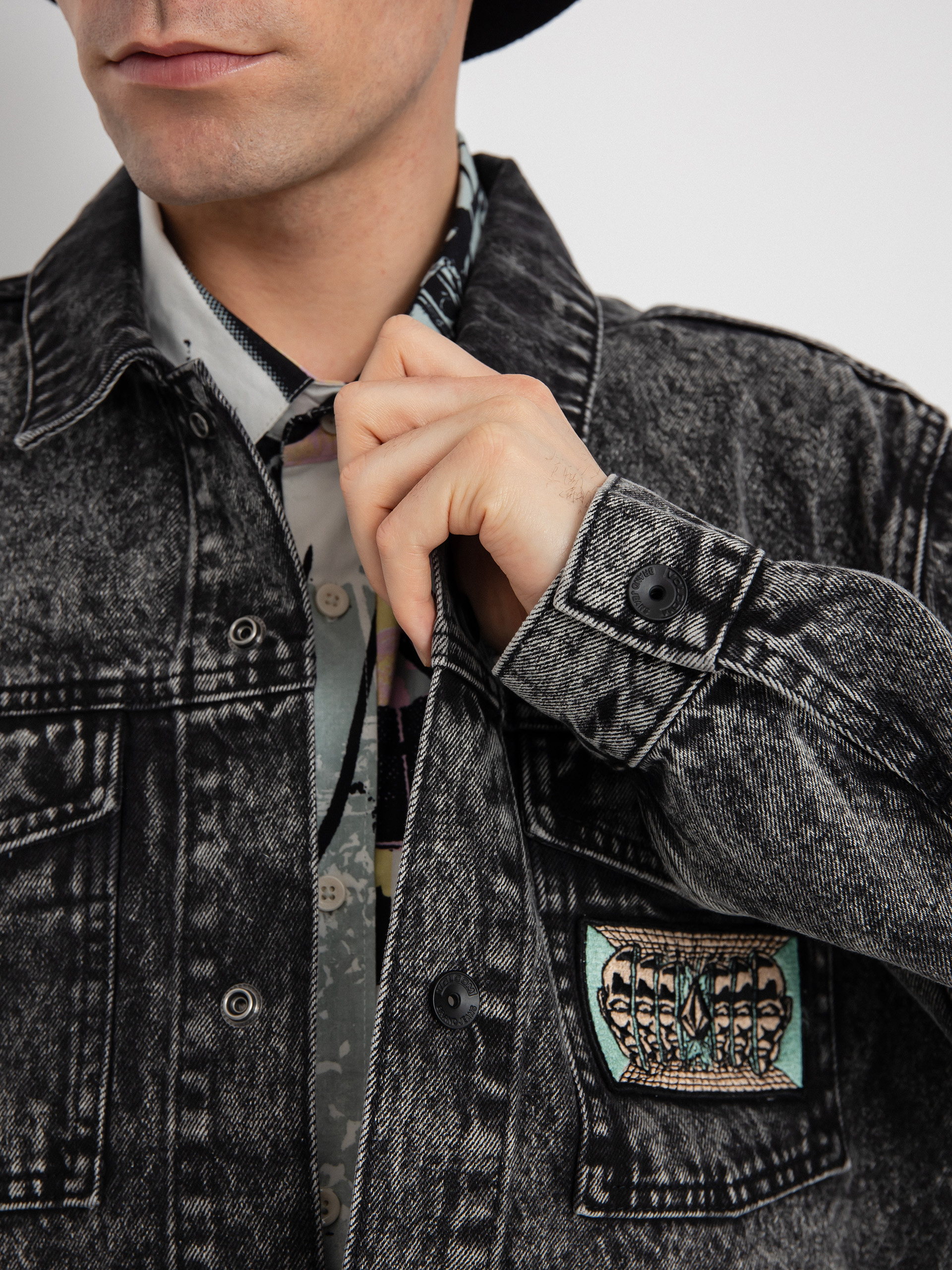 Volcom Mind Invasion Dzseki (black)