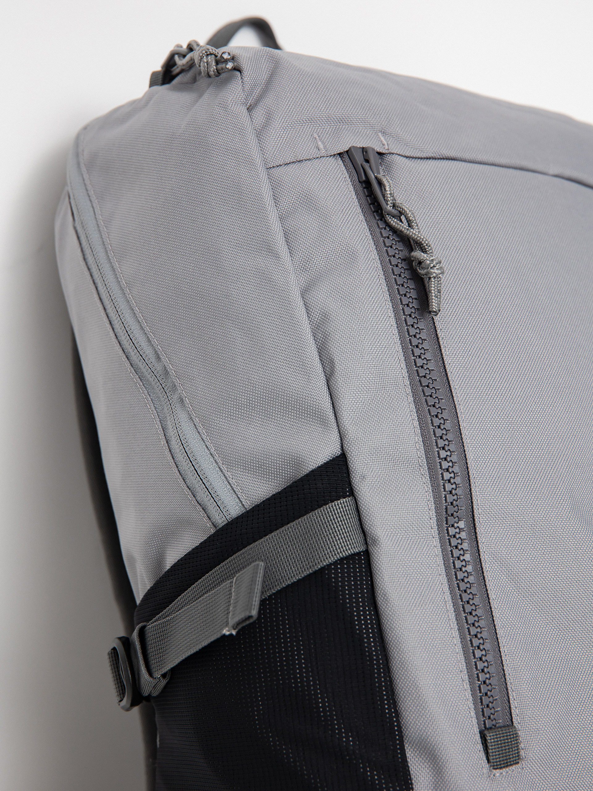 Burton Prospect 2.0 20L Hátizsák (sharkskin)