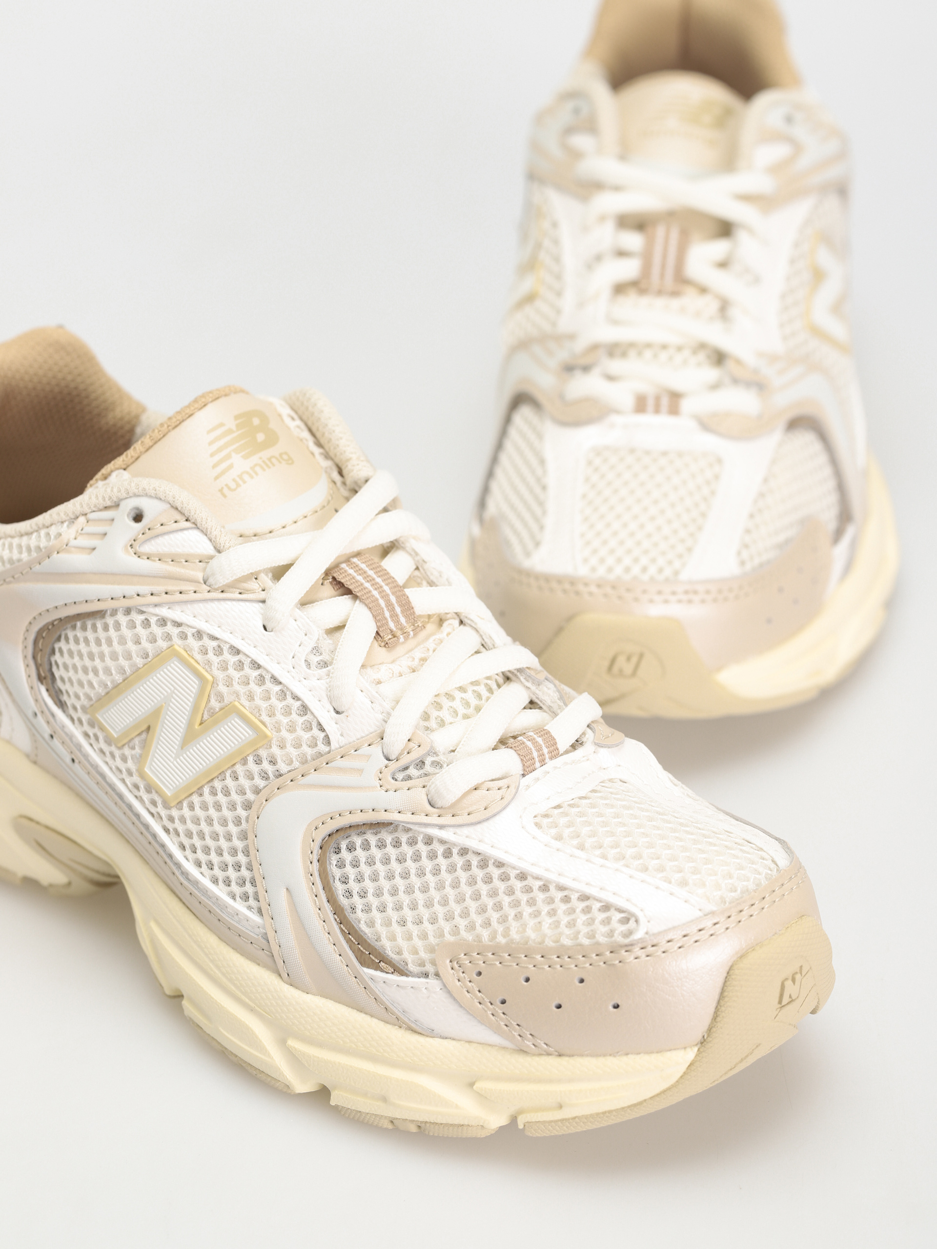 New Balance 530 Cipők (bone)