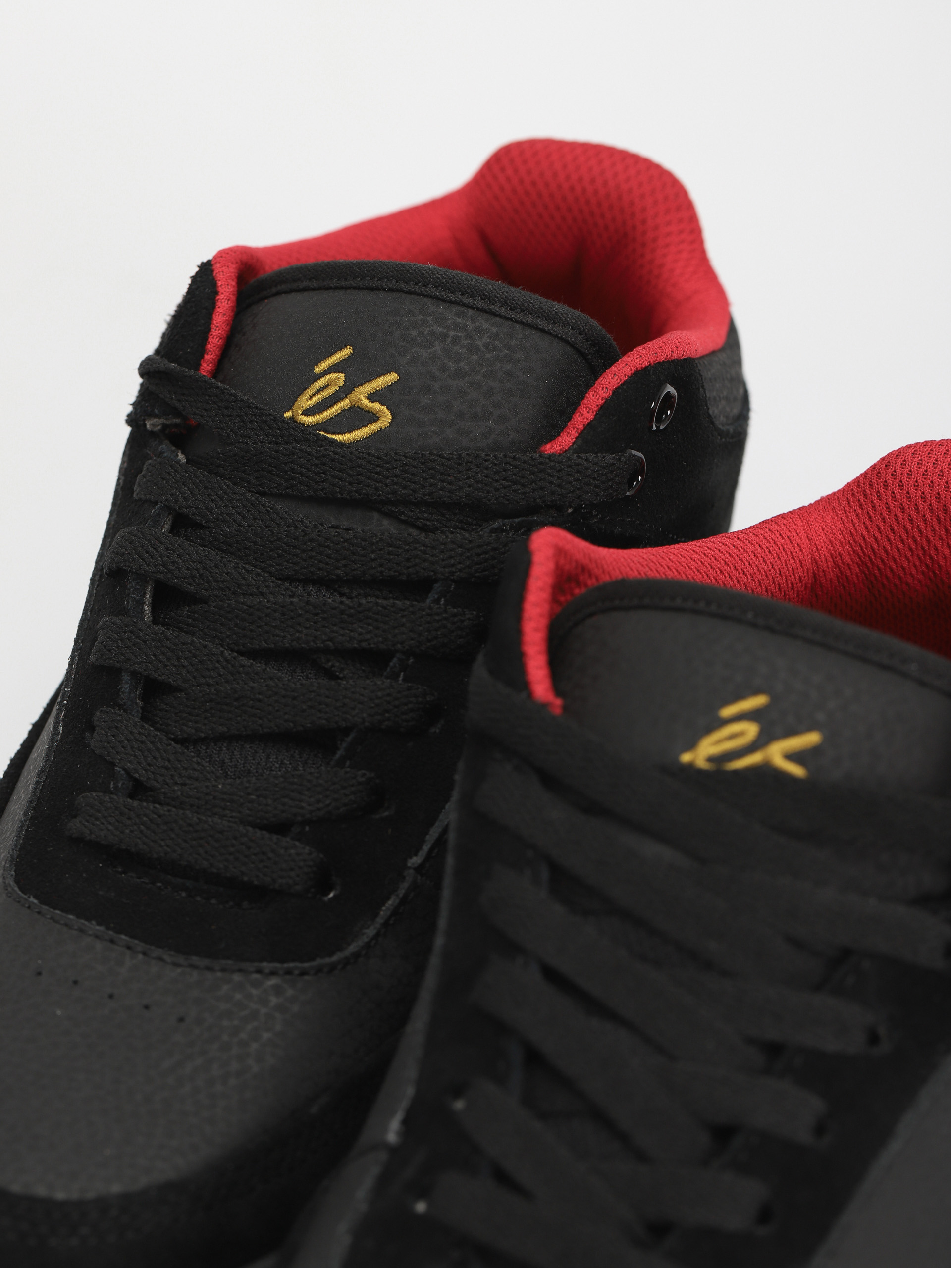 eS Stylus Mid Cipők (black/red)