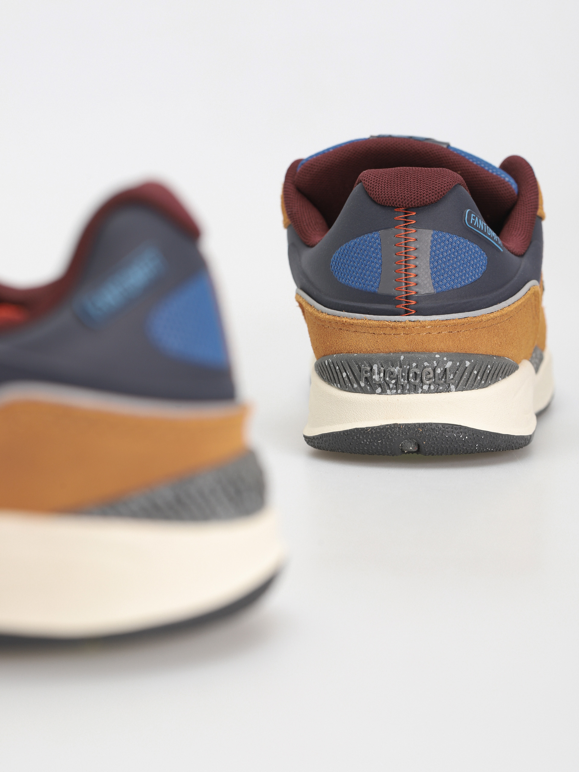 New Balance 1010 Cipők (tan)