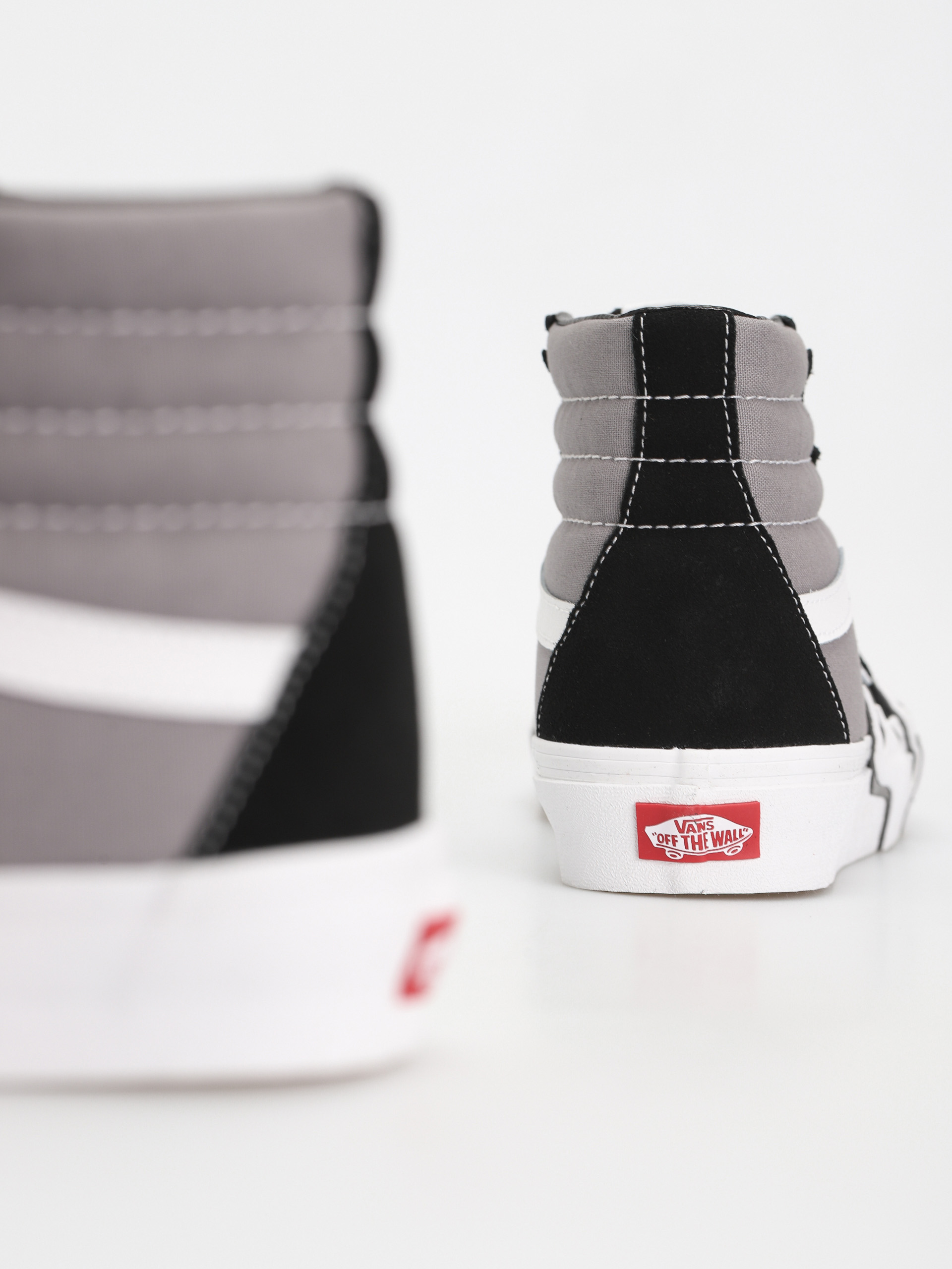 Vans Sk8 Hi Flame Cipők (gray)