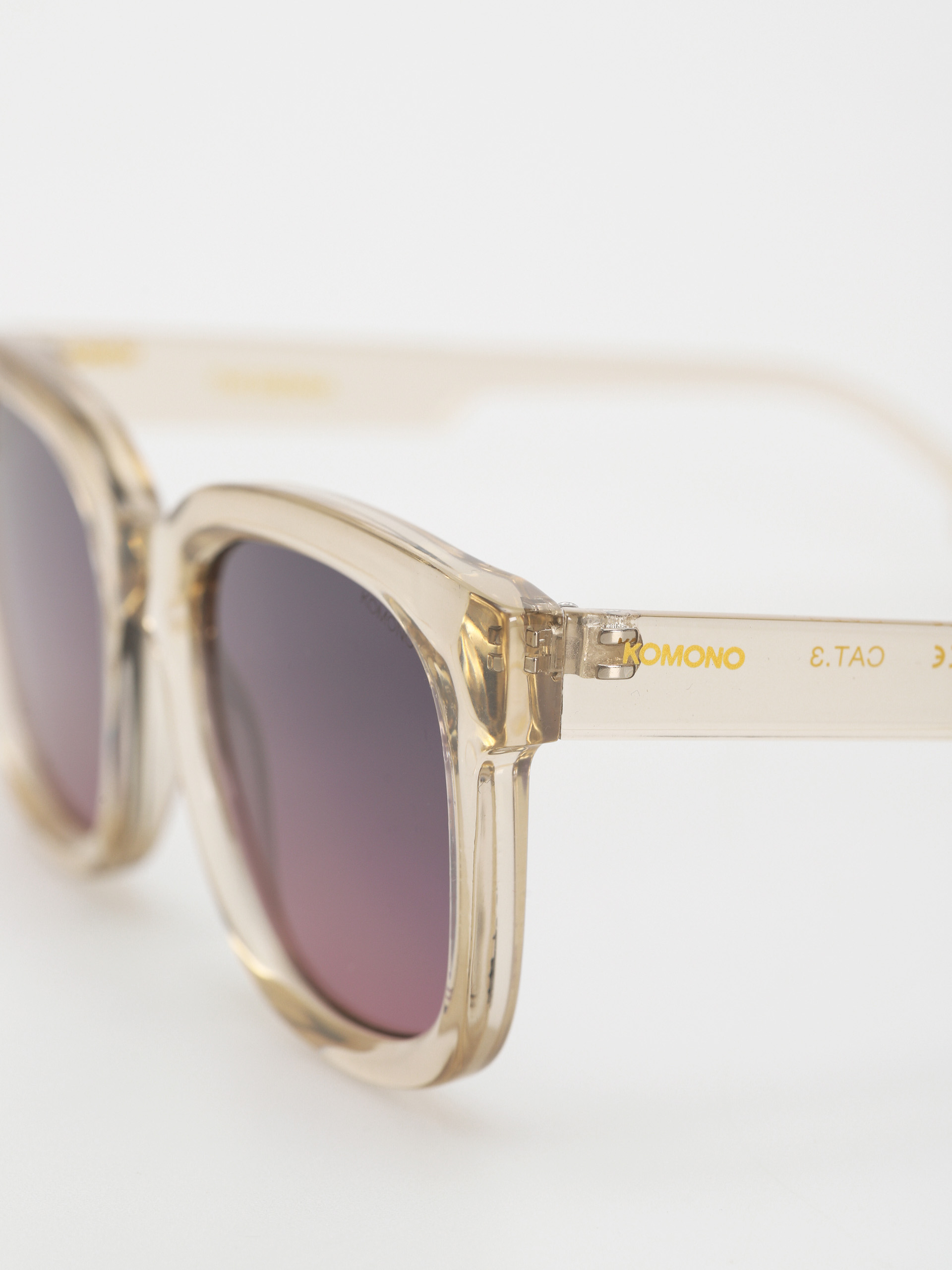 Komono Sienna Napszemüvegek (red sands)