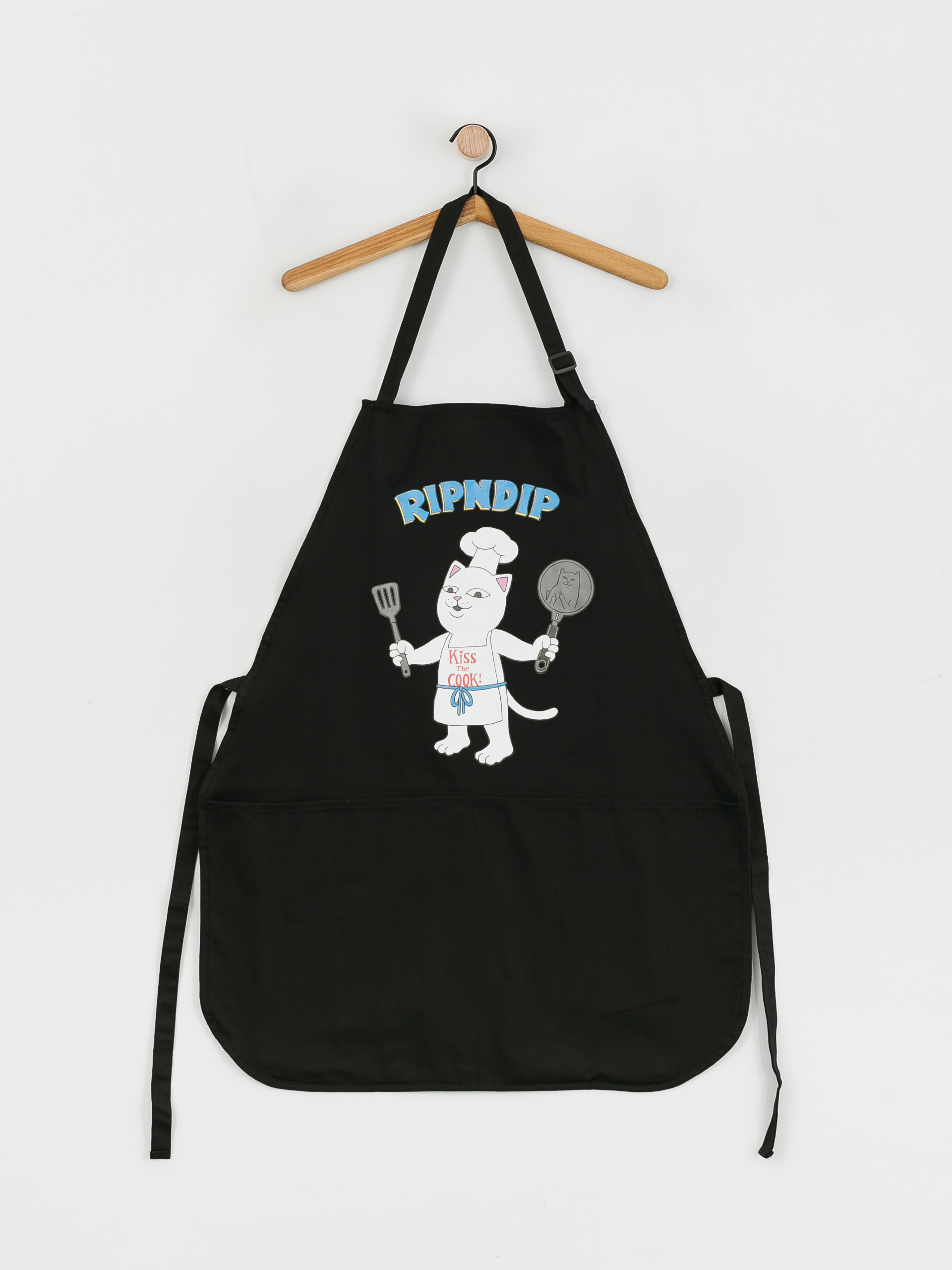 RipNDip Fartuch Kiss The Cook  (black)