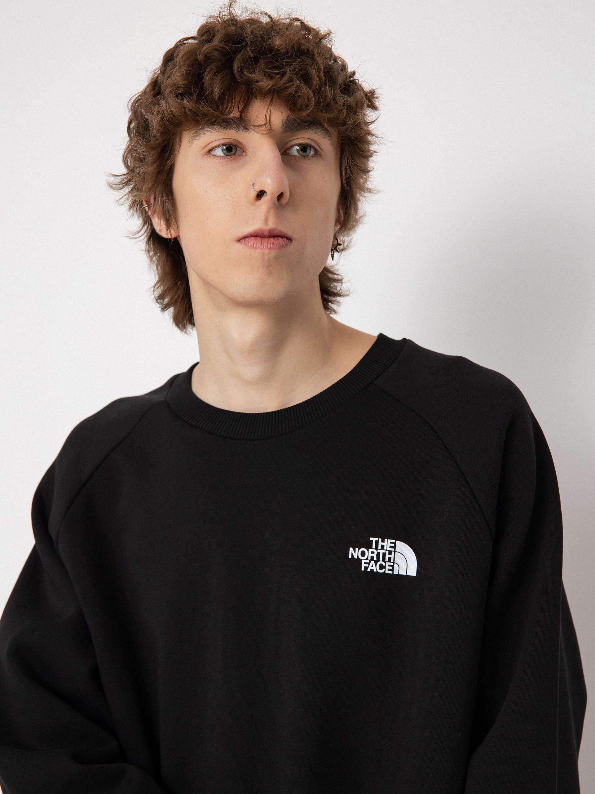 The North Face Raglan Redbox Pulóver (black/red)