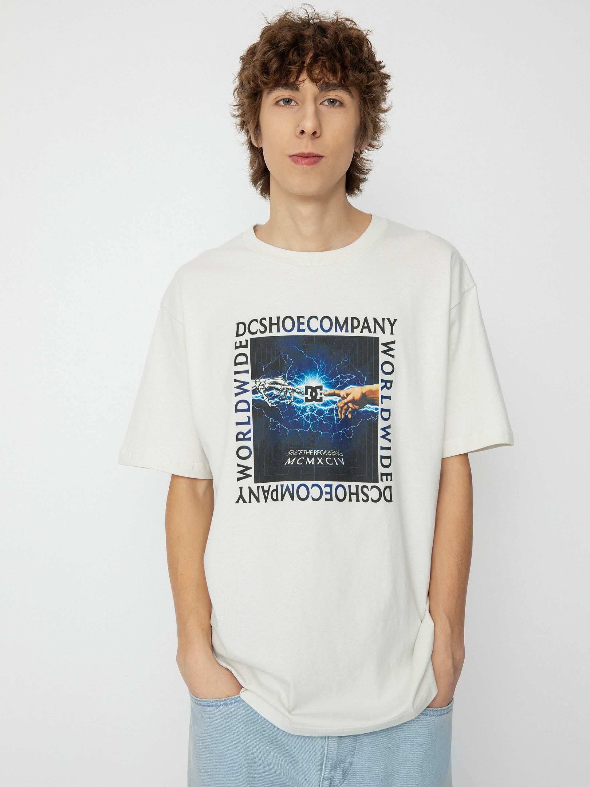 DC Day 1 póló (lily white)