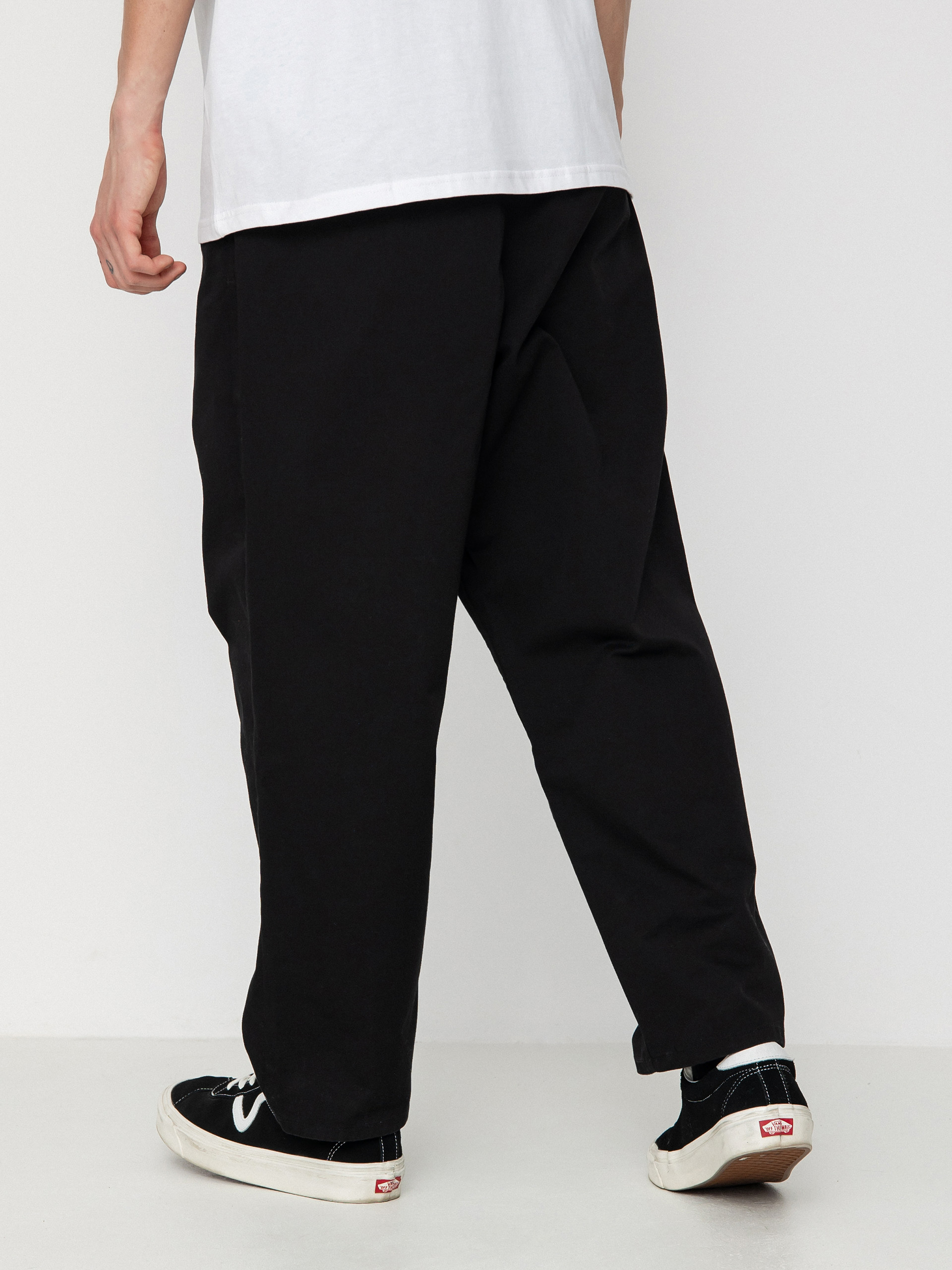 Volcom Pleated Loose Tapered Chino Kisnadrág (black)
