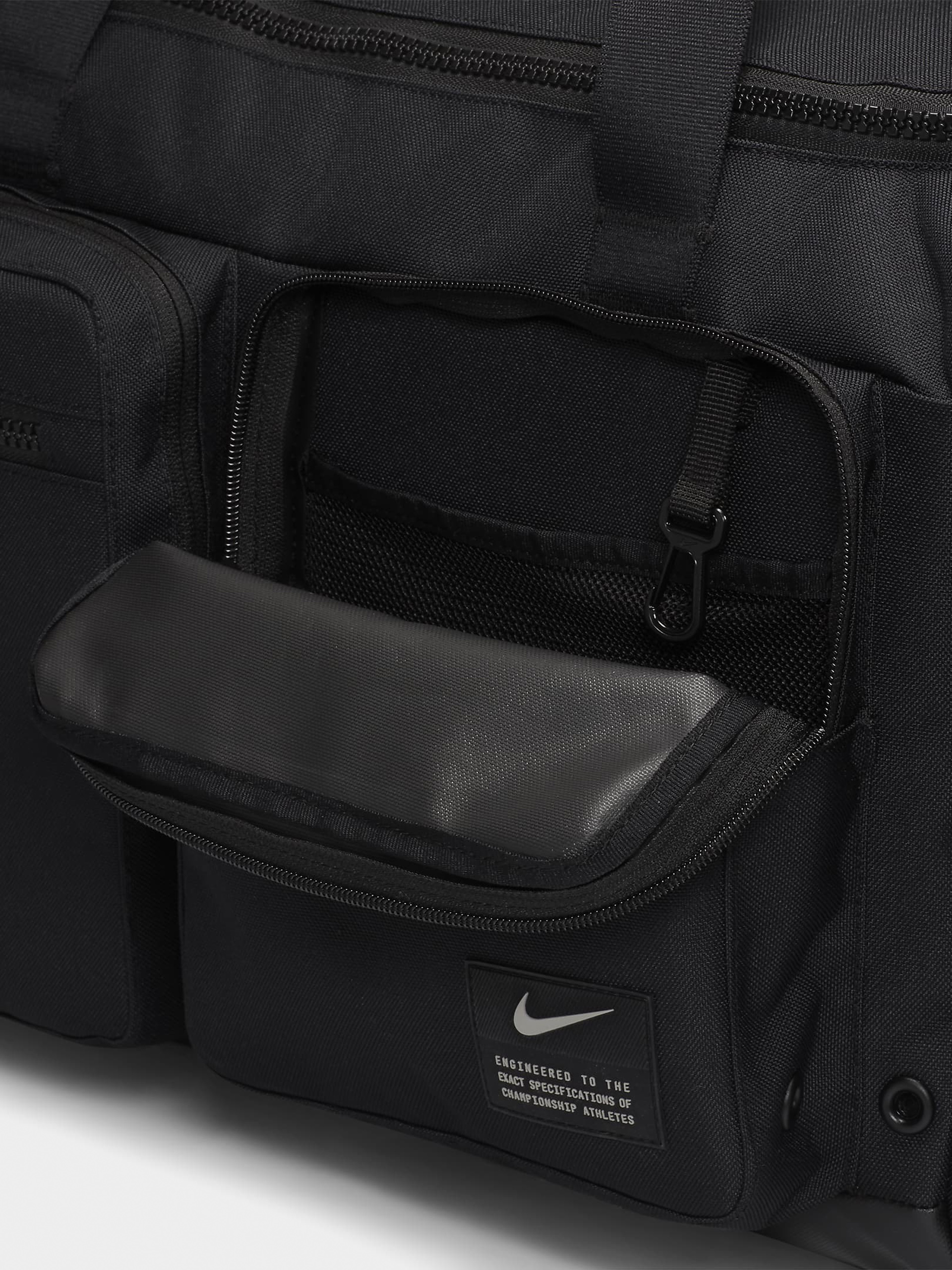 Nike SB Utility Power Táska (black/black/enigma stone)